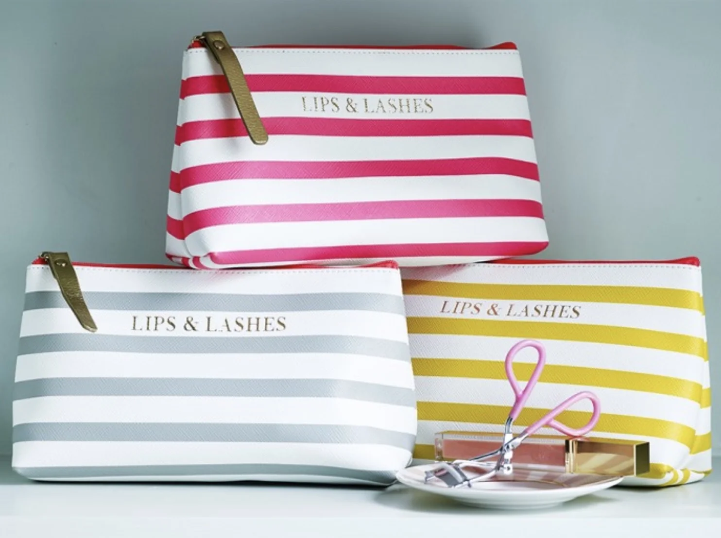 Bombay Duck All Aboard! make-up bags