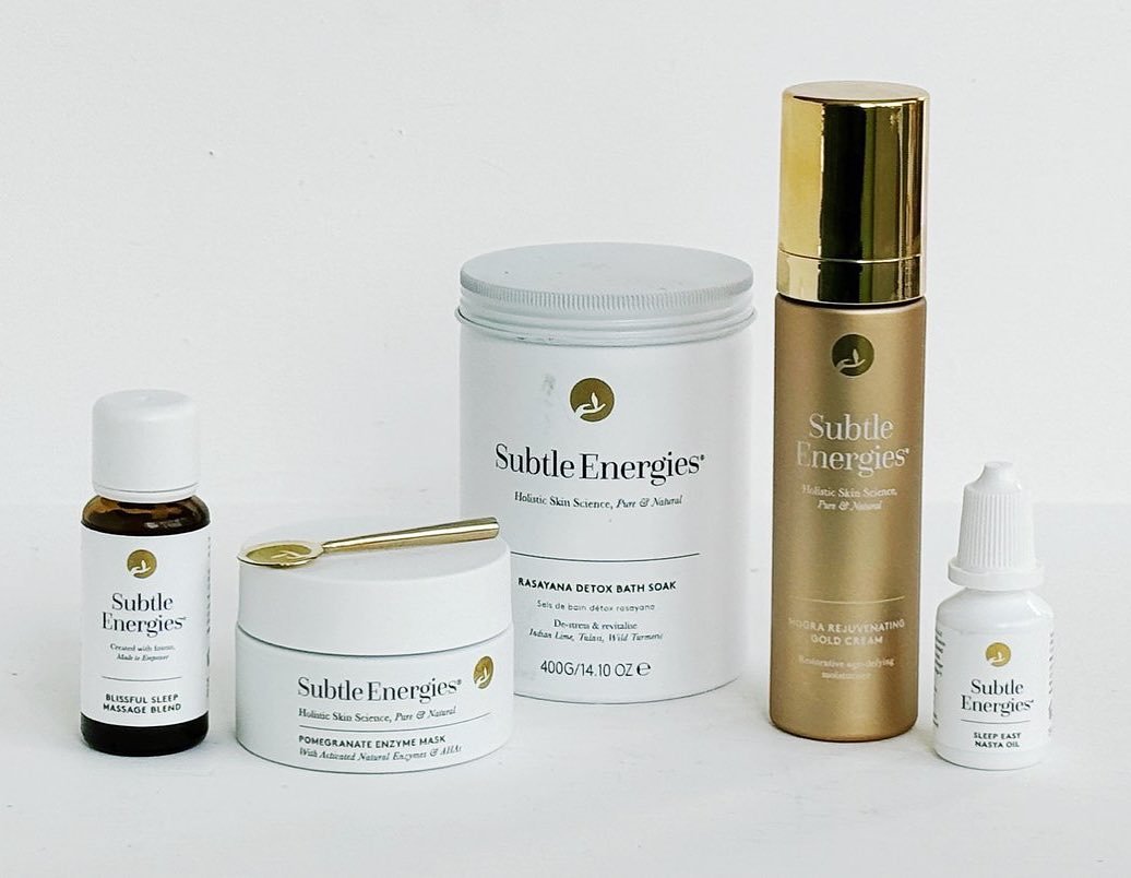 Fab Find of the Week: @subtleenergies newness 🌟

Subtle Energies is a fabulous brand based around Ayurvedic principles, founded by holistic therapist Farida Irani, who practices not only in Ayurvedic medicine but also Bowen Therapy and aromatherapy.