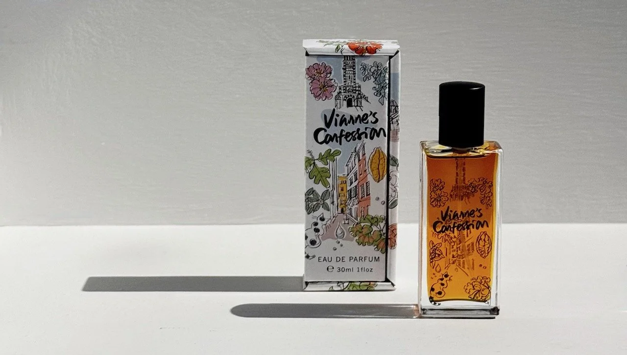 Jo's Scent Notes: 4160 Tuesdays Vianne's Confession