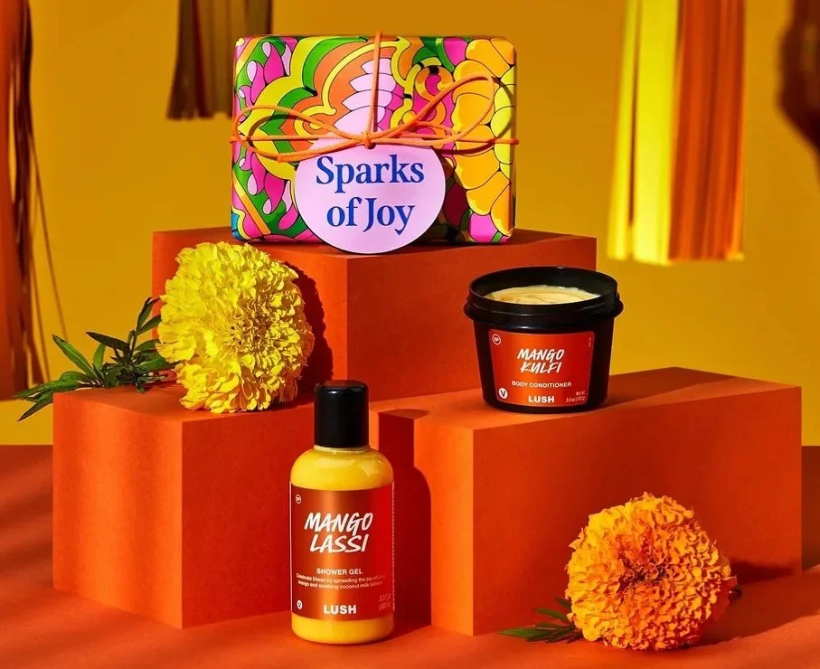 ✨ Beauty Bible Weekend Steal: @lush Diwali Collection ✨

Beauty Bible is celebrating the festival of light with Lush&rsquo;s most beautiful Diwali range yet 💛

Created through the brand&rsquo;s Co-Create programme - with ideas and inspiration from L