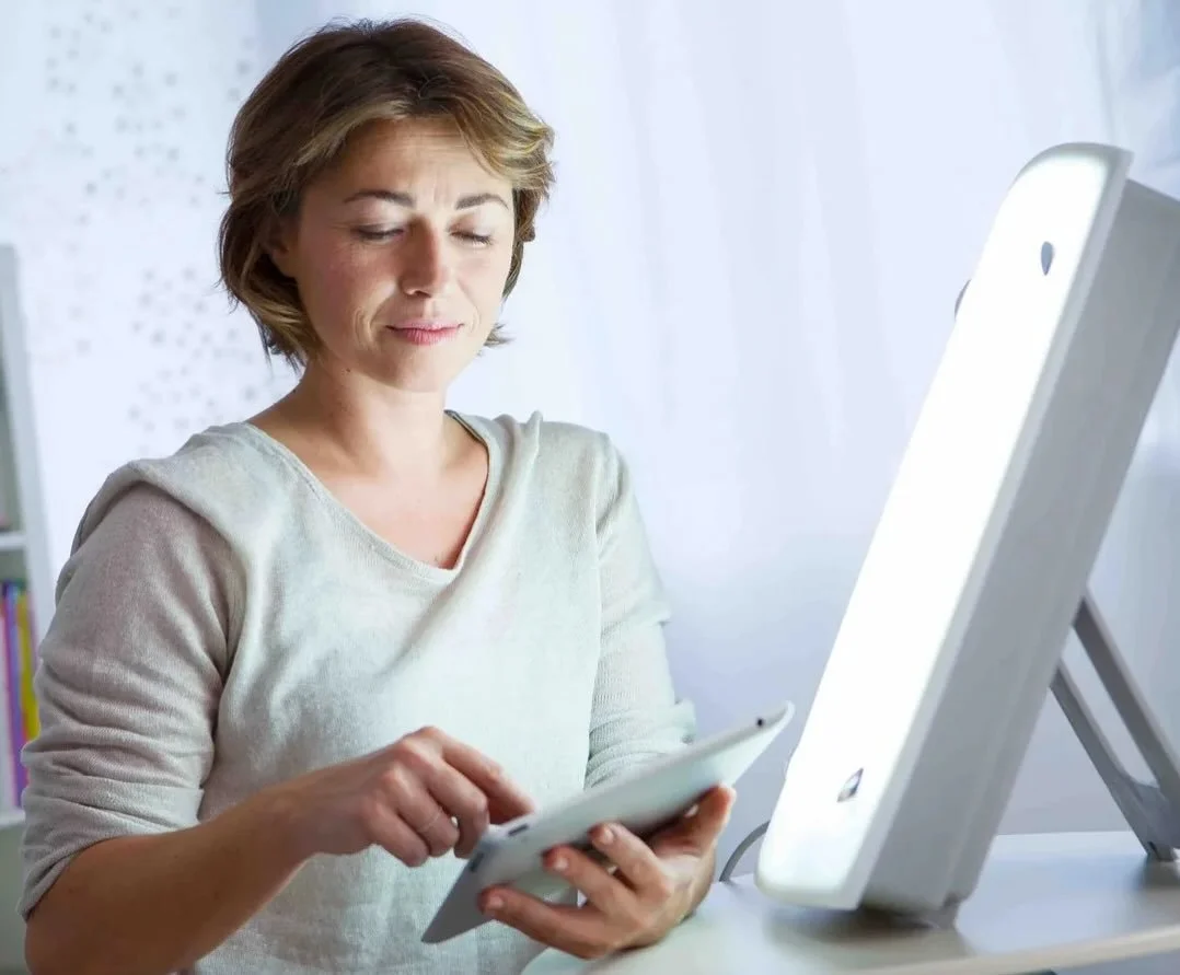 Sarah&rsquo;s Health Notes - Let There Be Bright Light ✨

With winter darkness settling in by mid-afternoon, Sarah is exploring why bright light matters more than ever - and how it can genuinely transform mood, energy and wellbeing as the days shorte