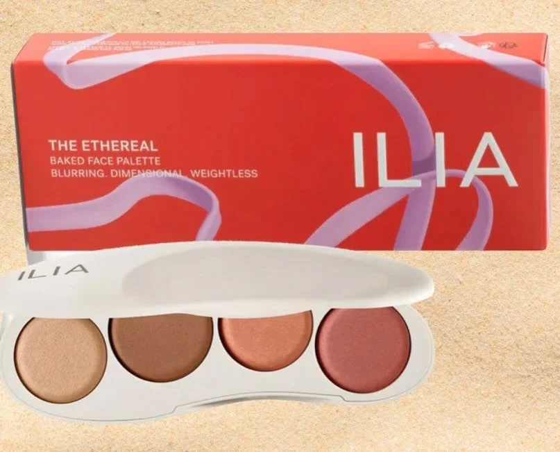 Fab Find of the Week: @iliabeauty Ethereal Baked Face Palette is here to bring a hit of sunshine to even the frostiest days 🌞☃️ 

Discovered at @spacenk Christmas PR extravaganza this limited-edition palette pairs baked bronzer, blush and the most d