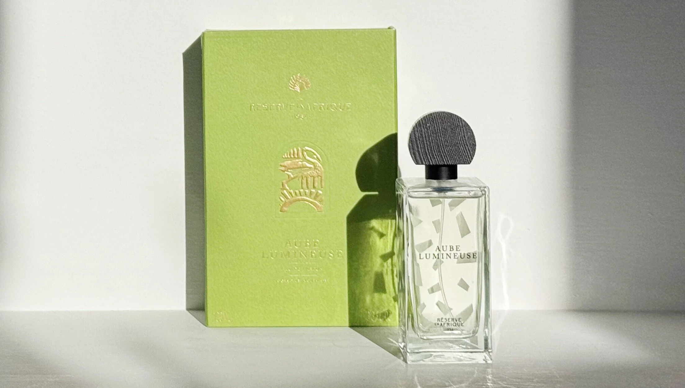Jo's Scent Notes: Réserve en Afrique Aube Lumineuse