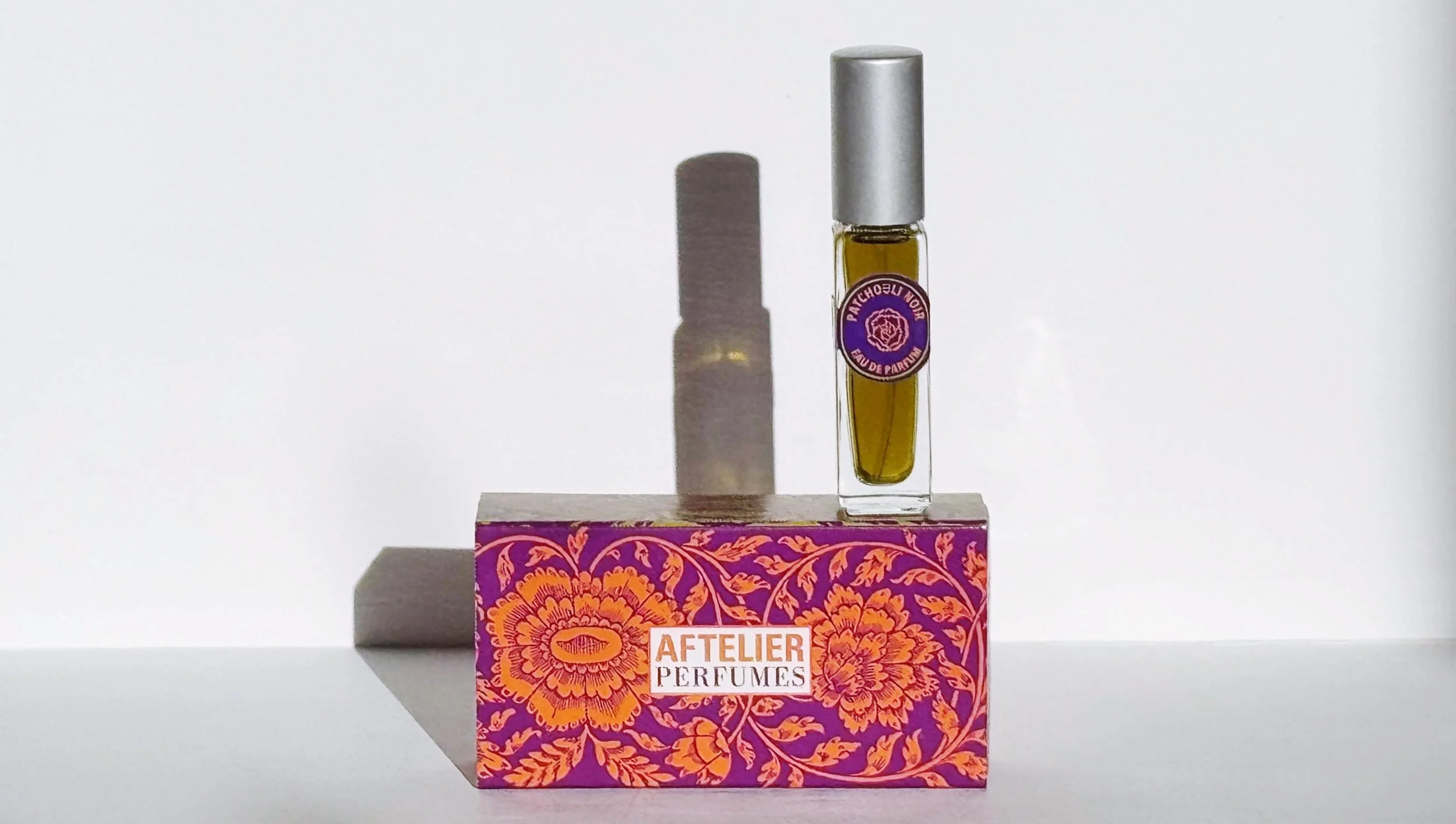 Jo's Scent Notes: Aftelier Patchouli Noir (featuring 100-year-old patchouli...!)