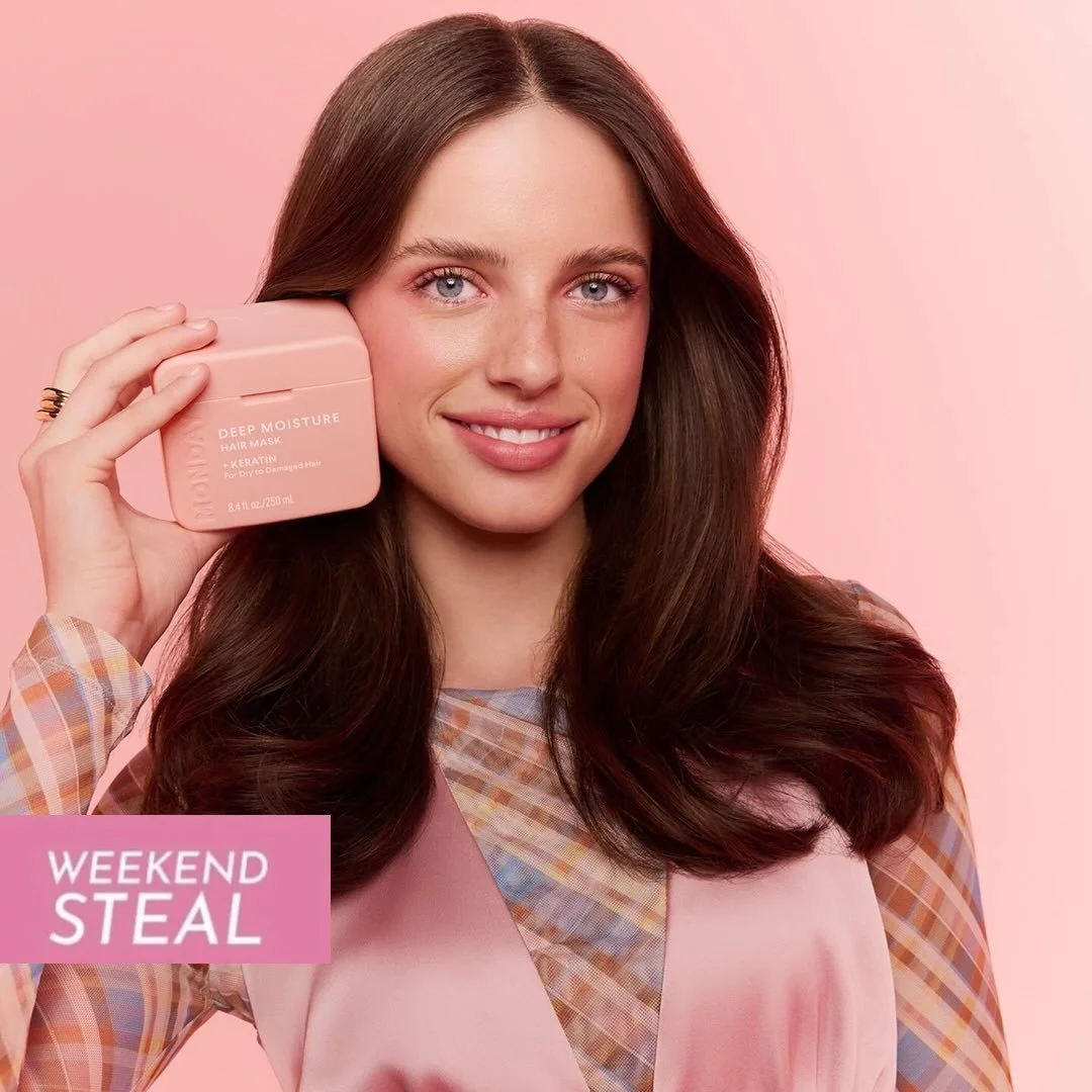 Beauty Bible Weekend Steal: @mondayhaircare Deep Moisture Hair Mask 🌟🎀

Look around, next time you&rsquo;re out and about in a caf&eacute;. Have a look at the state of women&rsquo;s hair. Far more than at the tail-end of summer, when sun/sea/sand m