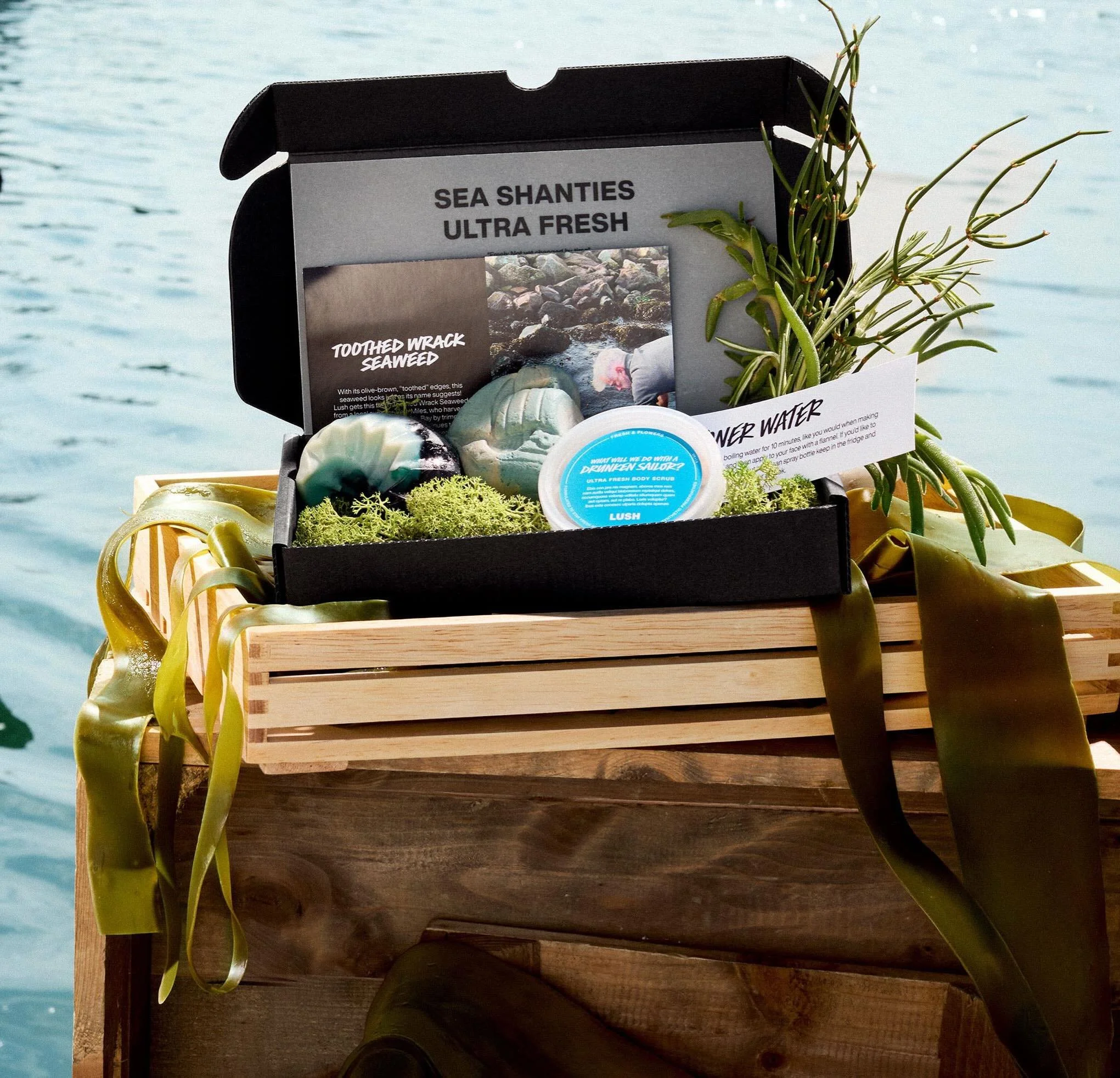 Fab Find of the Week: @lush Ultra Fresh monthly box 🌊💙

If you like to buy your fruit and veggies at a farmer&rsquo;s market or via a box scheme &ndash; or you&rsquo;re simply into natural-as-possible skincare &ndash; then you&rsquo;ll be as taken 