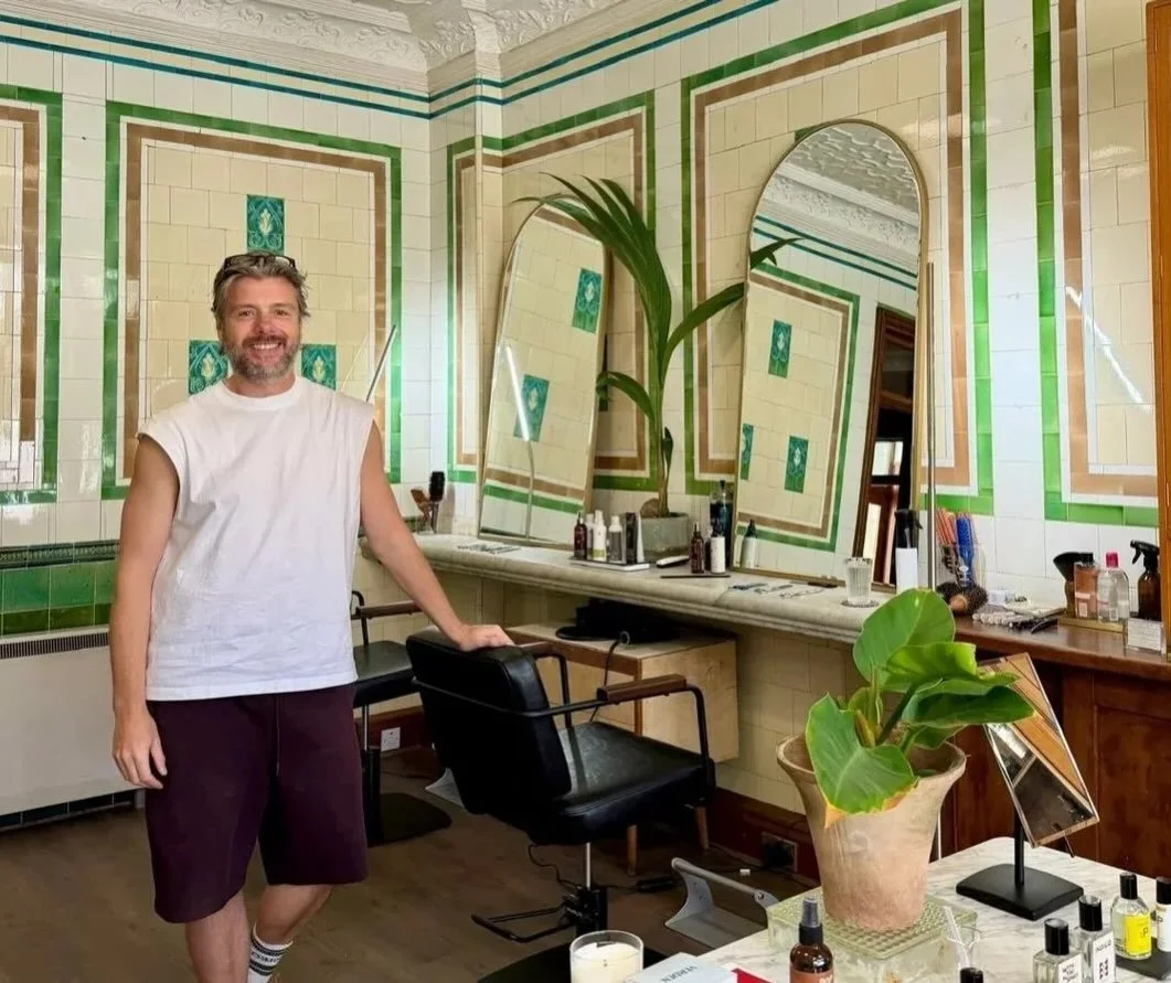 Salons we love: @wyldebirdbohemia ✂️

A lovely new discovery for Jo, right on her doorstep in St Leonards 🌊💙

Jo has, in her words, &lsquo;impossible hair&rsquo; but stylist @jamiemccormickhair proved more than up to the challenge. She was particul