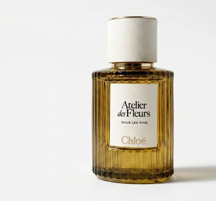Jo&rsquo;s Scent Notes: @chloe Atelier des Fleurs Sous Les Pins 🌞

Can fragrance transport you somewhere else entirely? ✨🌲

In this week&rsquo;s Jo&rsquo;s Scent Notes, Jo escapes to the sun-dappled pine forests of the South of France &ndash; witho