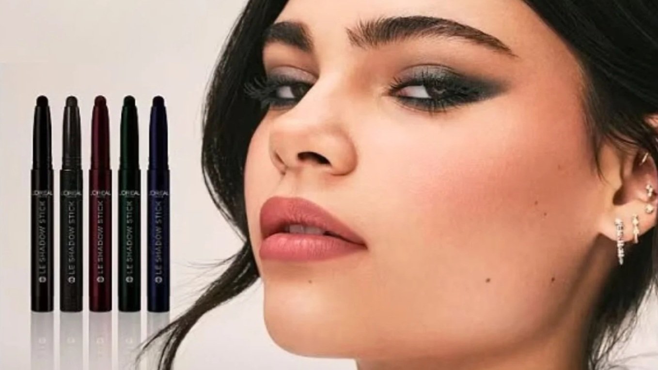 Beauty Bible Weekend Steal: L'Oréal Les Smokeys Eyeshadow Sticks