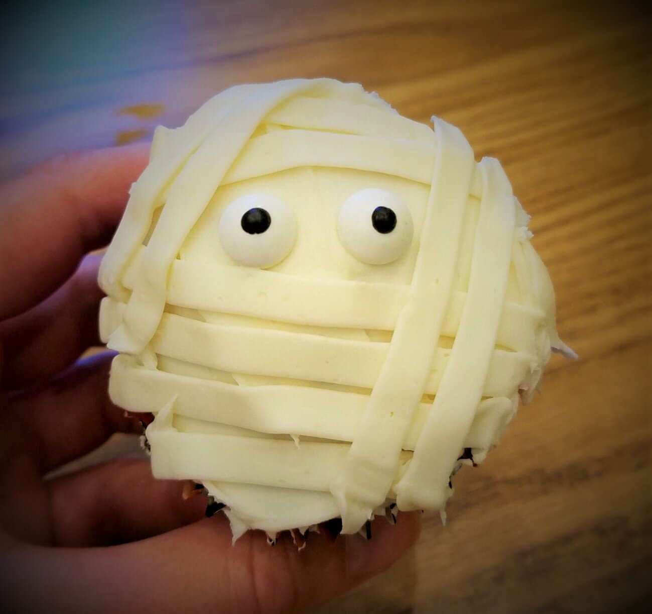 Mummy Cupcake