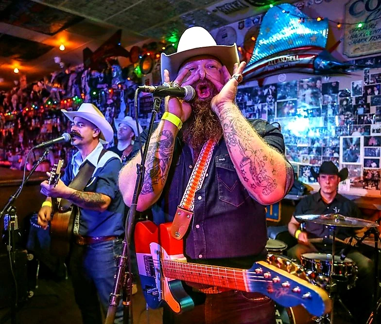 "Honkytonkers", di ieri e di oggi