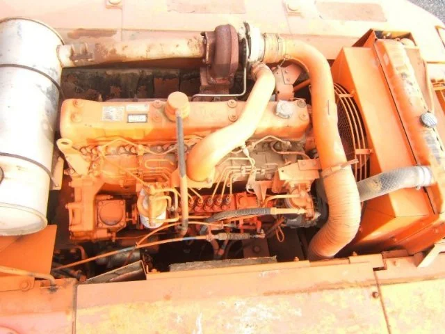 0945 Hitachi EX300LC Excavator f.jpg