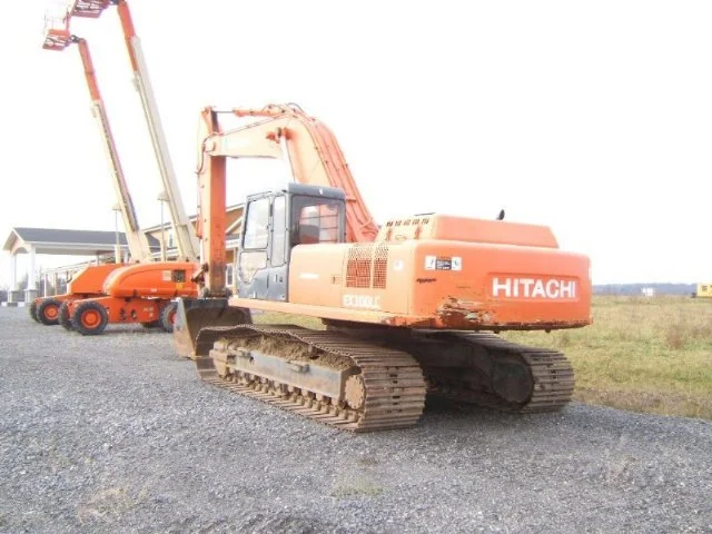 0945 Hitachi EX300LC Excavator b.jpg