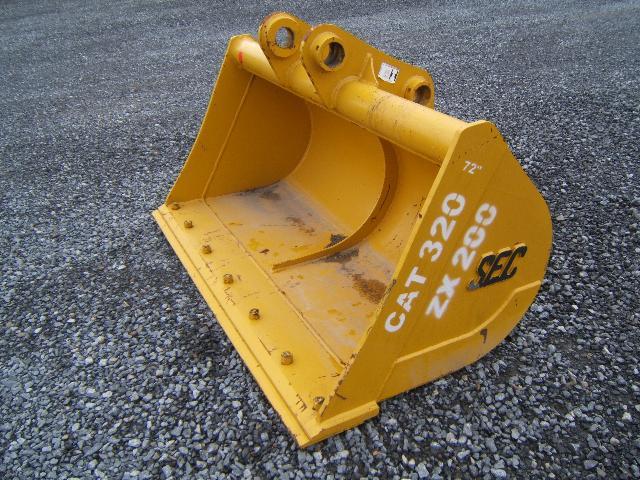 9587 72in Ditching Bucket.JPG