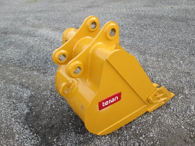 1279 30in EMAQ Tooth Bucket(07.24.15) a.JPG