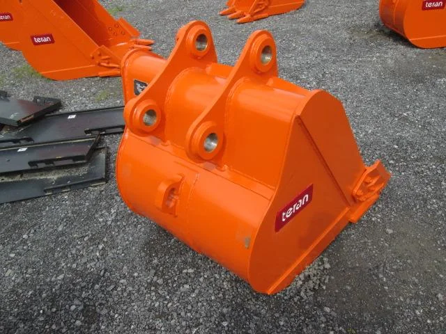 1263 36in EMAQ Tooth Bucket(07.24.15) a.JPG