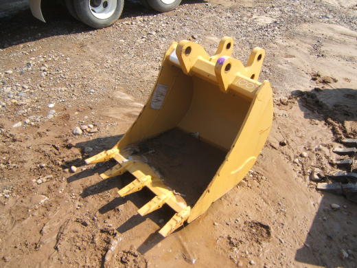 0722 30in Backhoe Tooth Bucket.JPG