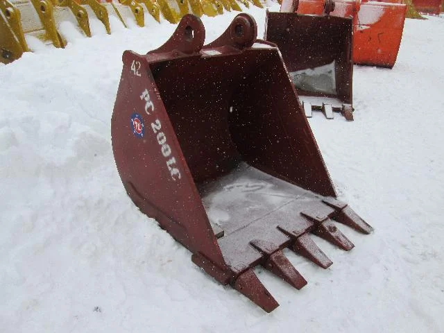 5092 42in TL Tooth Bucket (02.15.14) a.JPG