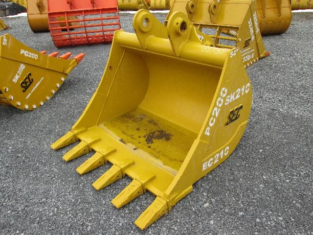 5534 54in SEC Tooth Bucket (02.22.17).JPG