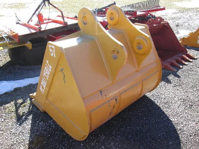 7153 57in TL Tooth Bucket (02.20.17) a.JPG