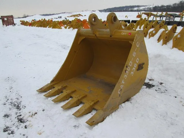 6499 SEC 60in Tooth Bucket (02.14.14) a.JPG