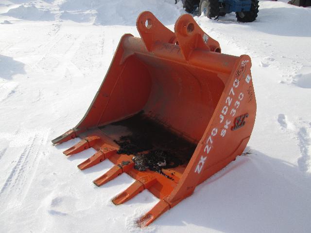 9927 SEC 60in Tooth Bucket (3.3.15).JPG