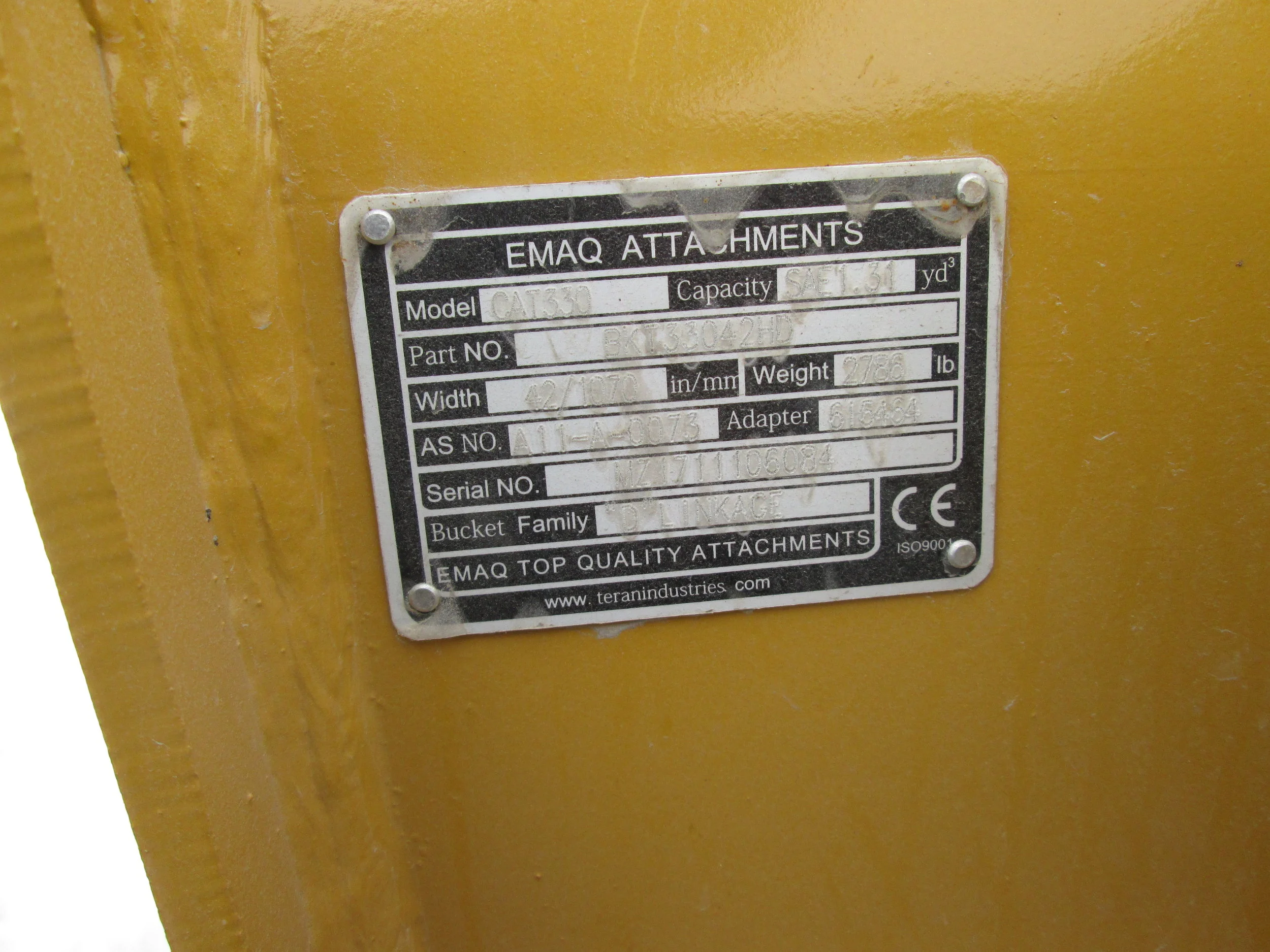 6084 42in Emaq Tooth Bucket (03.06.18) b.JPG