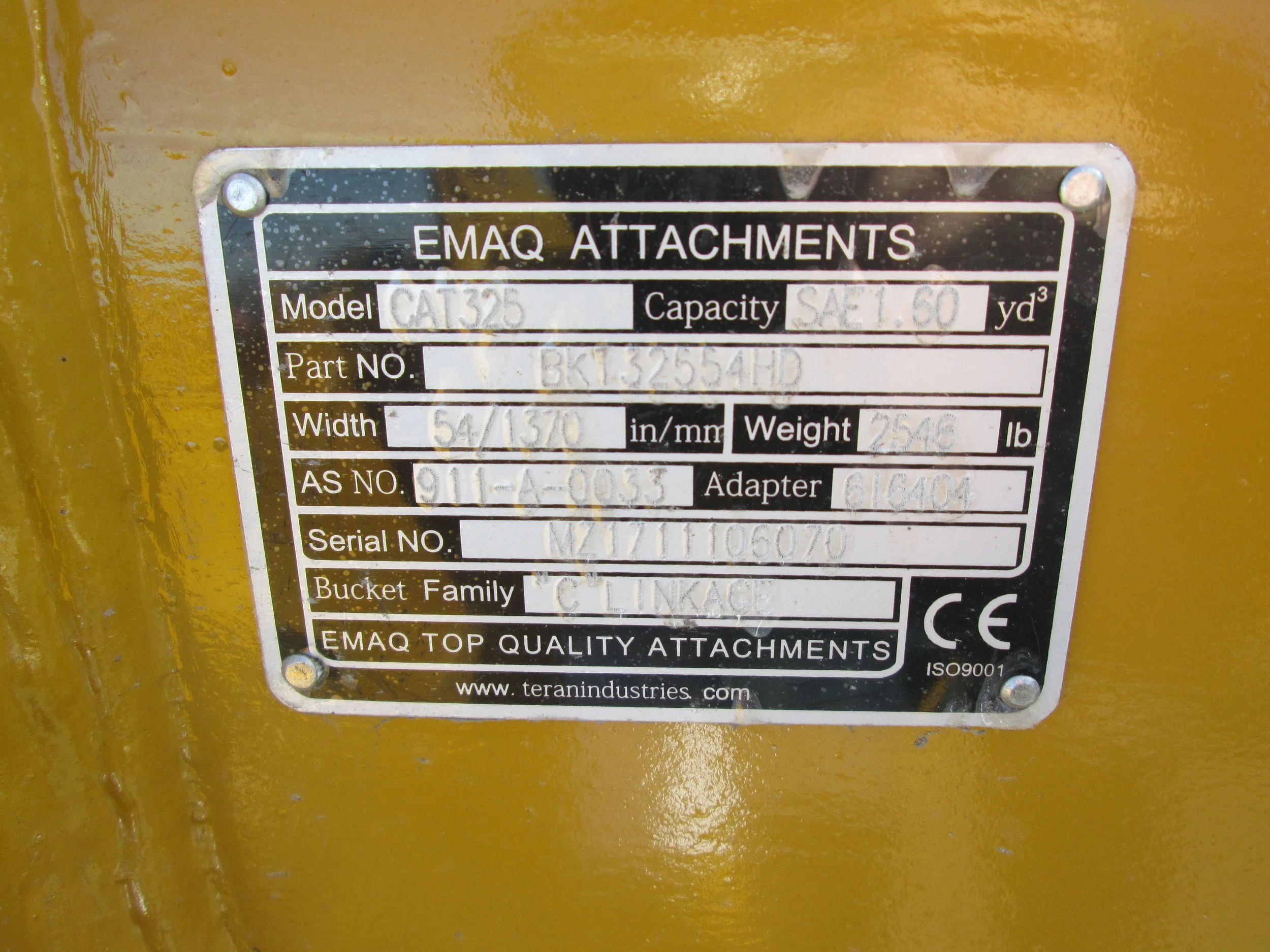 6070 EMAQ 54in HD TOOTH Bucket (2.27.2018) b.JPG