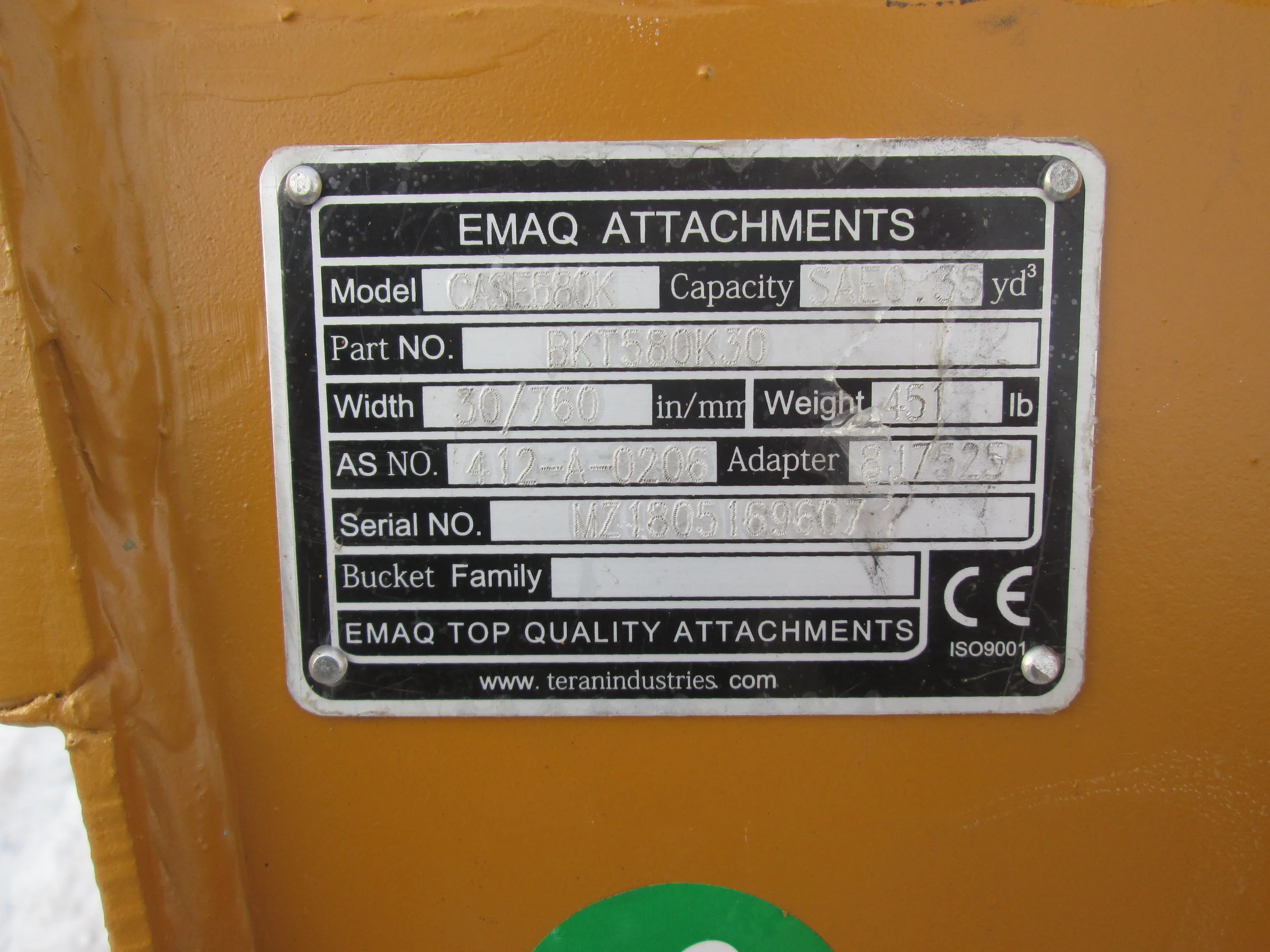 9607 30in EMAQ Tooth Bucket (1.30.2019) b.JPG