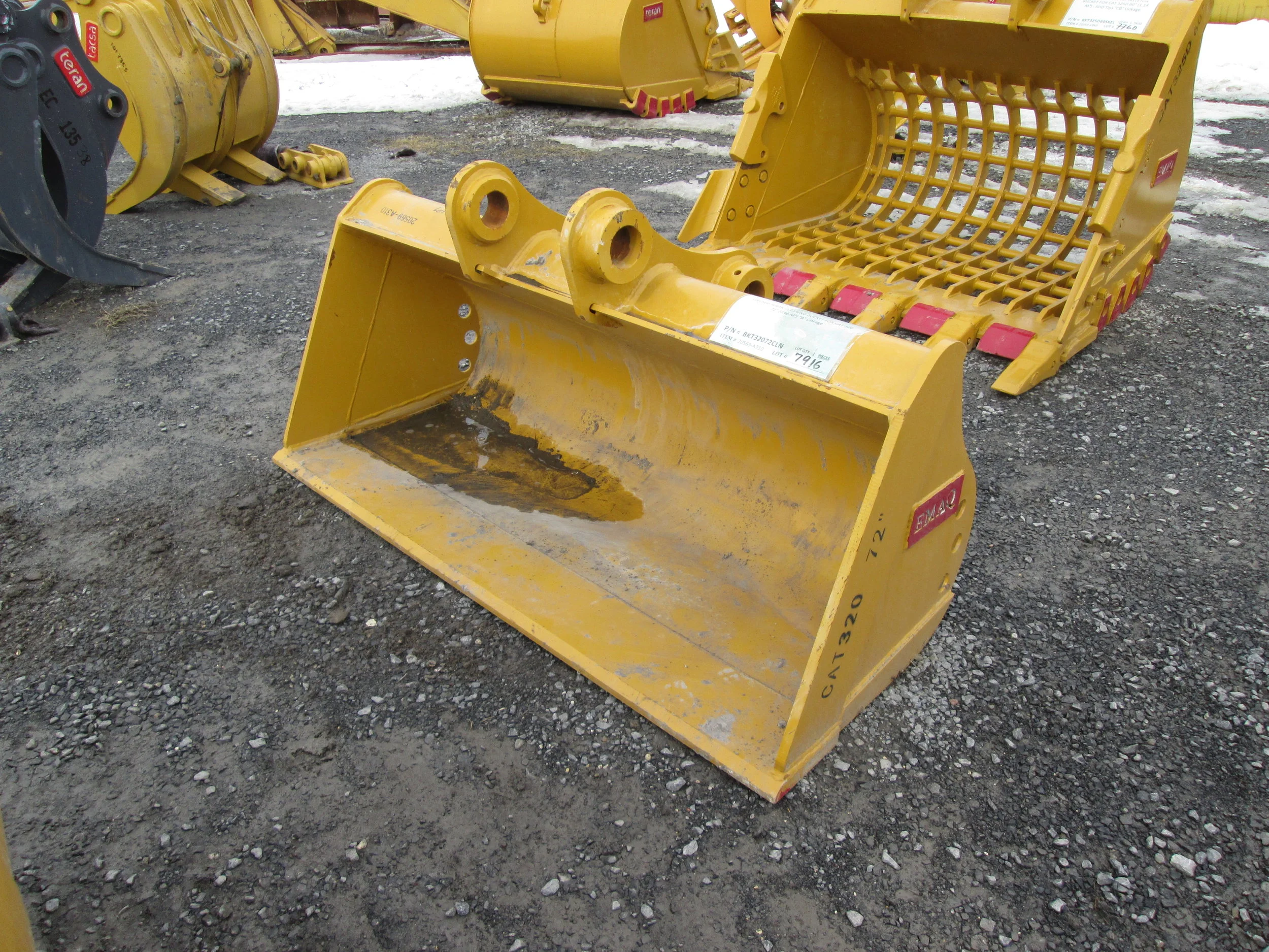2412 EMAQ 72in Ditch Bucket (2.23.2019).JPG