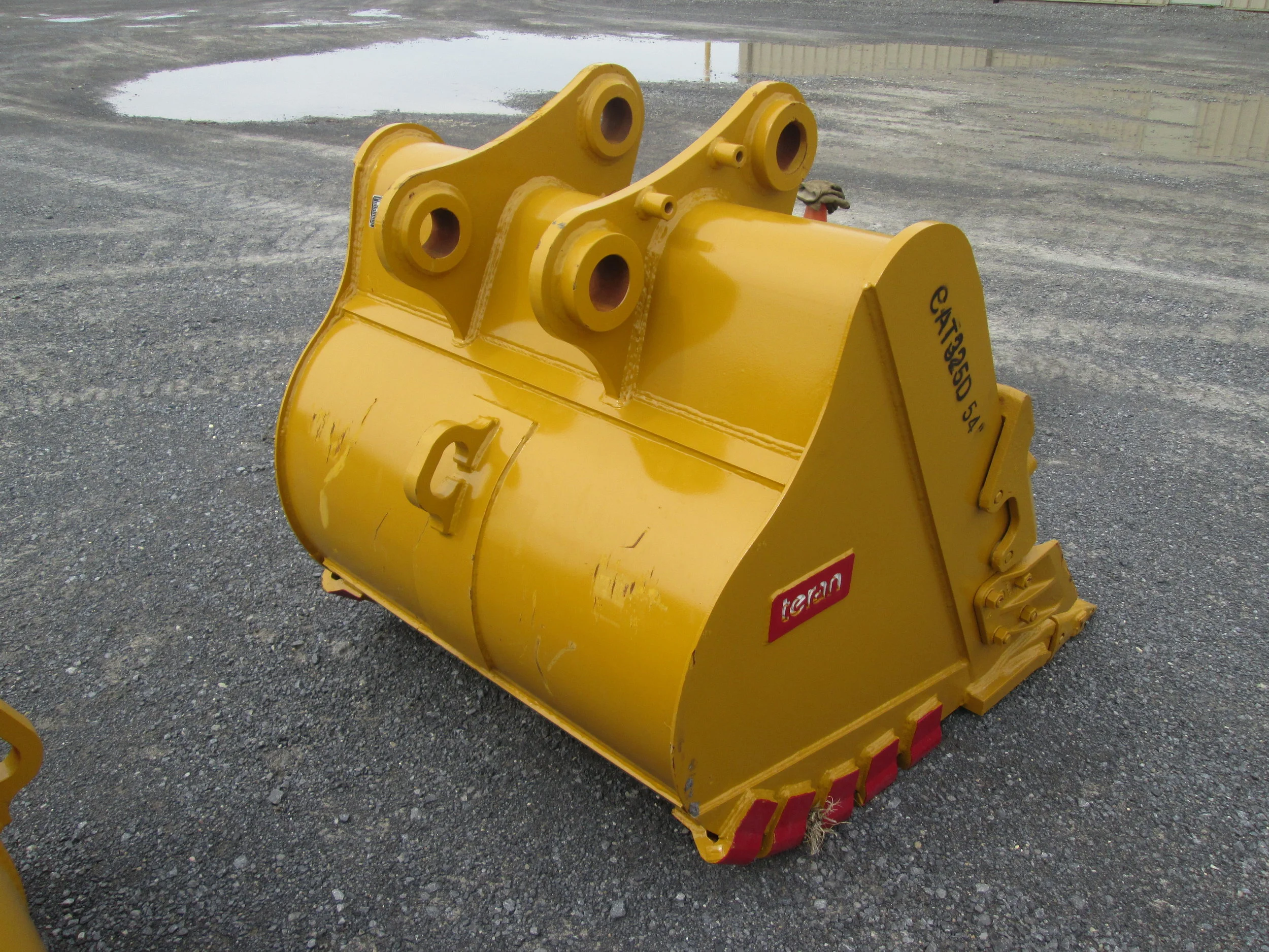 3427 EMAQ 54 HD Tooth Bucket(4.16.19) a.JPG