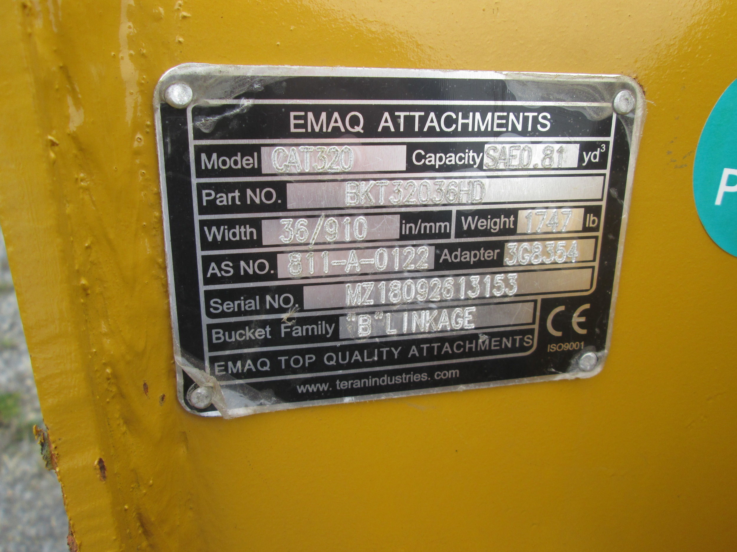 3153 EMAQ 36in HD Tooth Bucket (04.16.19) b.JPG