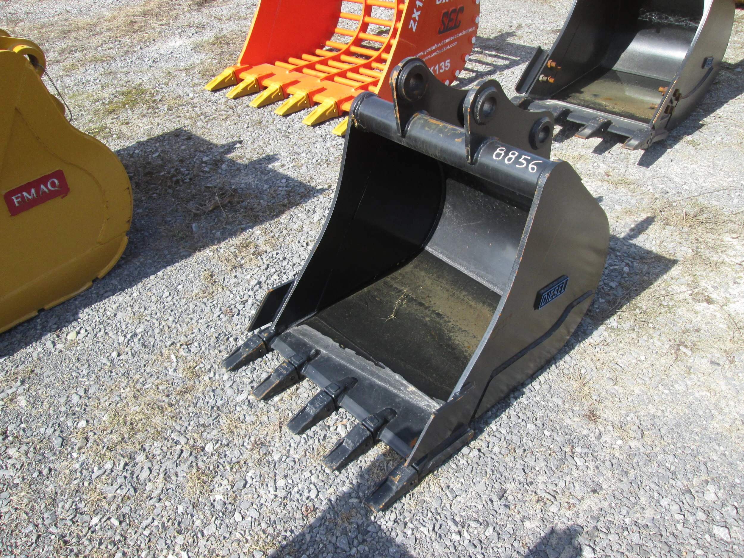 #1308- New 30" DE Tooth Bucket  CAT307D, 308D  - REGULAR PRICE $2,623.95 CASH OR WIRE TRANSFER PRICE IS