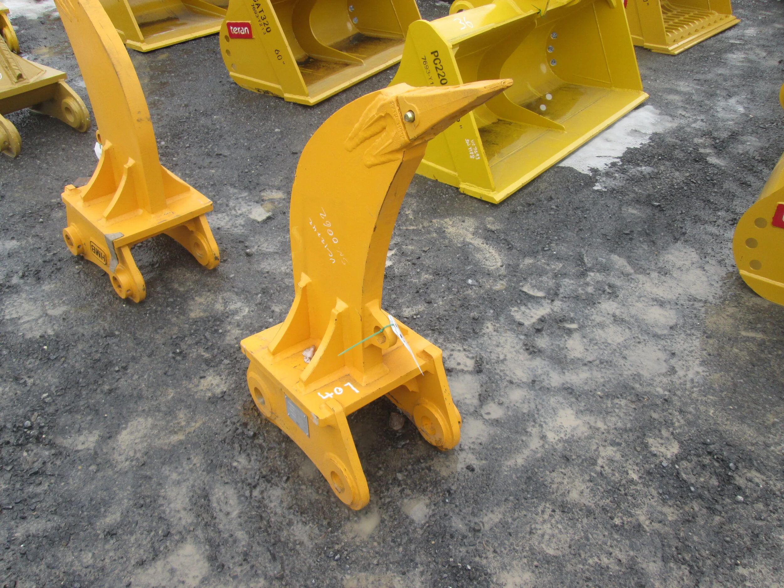 #0062- New HMB Ripper Komatsu PC120-100, Kobelco SK100  - REGULAR PRICE $2,362.50 CASH OR WIRE TRANSFER PRICE IS