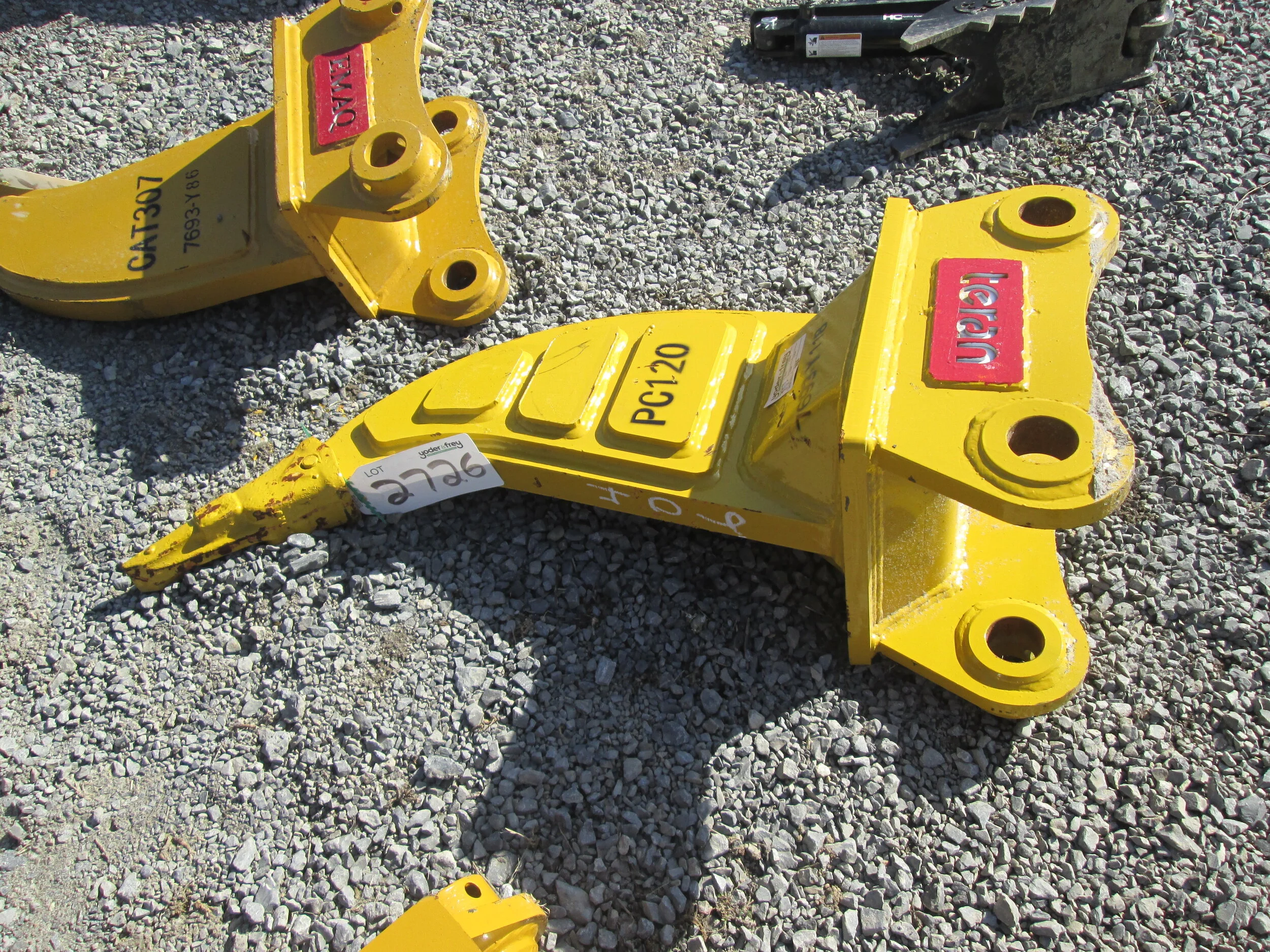 #2582- NEW EMAQ Ripper Komatsu PC120-100, Kobelco SK120-100 - REGULAR PRICE $3,148.95 CASH OR WIRE TRANSFER PRICE IS