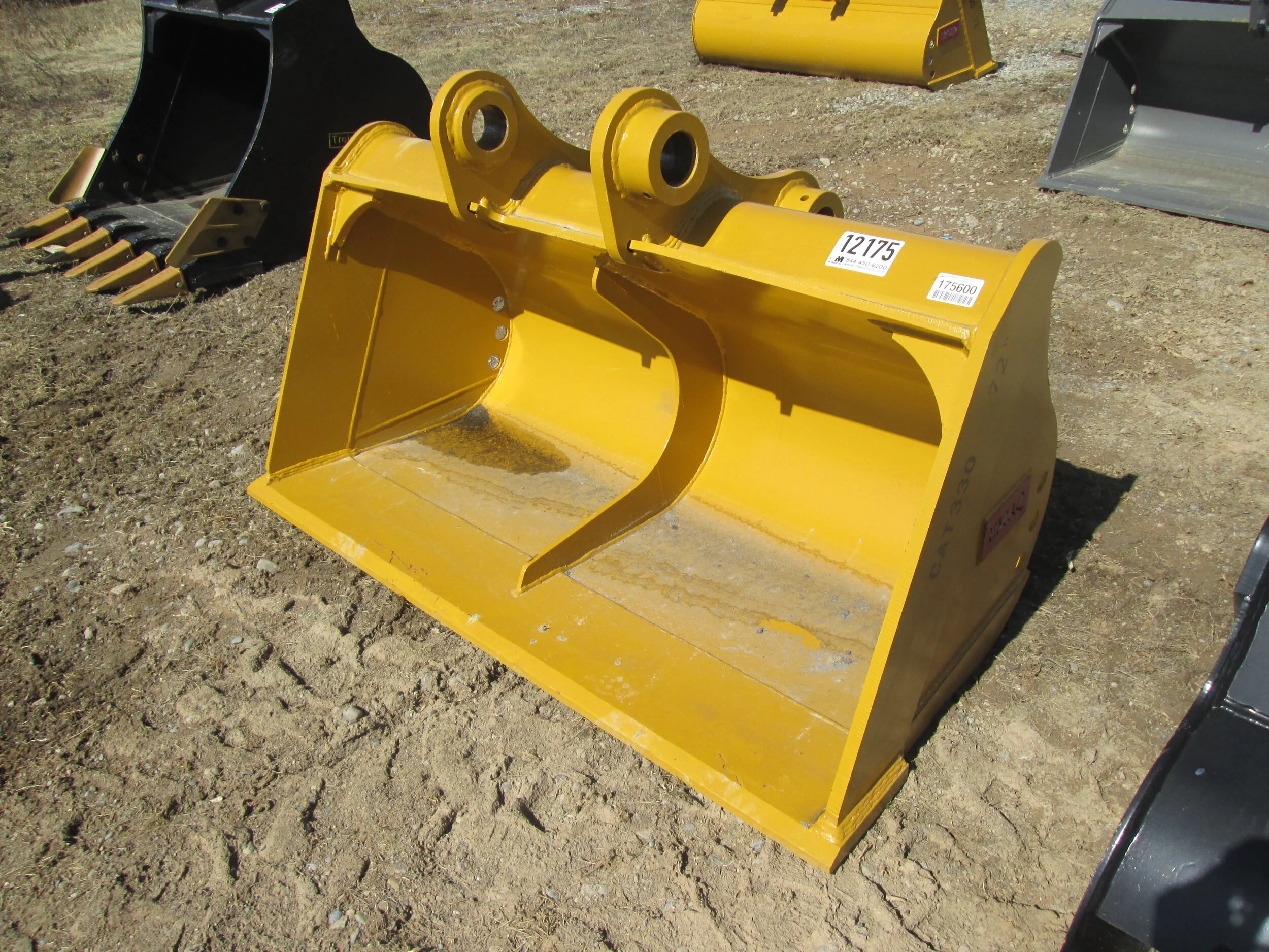 3633 NEW 72" Emaq Ditching Bucket Cat 330, 330L, 330BL, 330CL — Carroll Equipment Syracuse's
