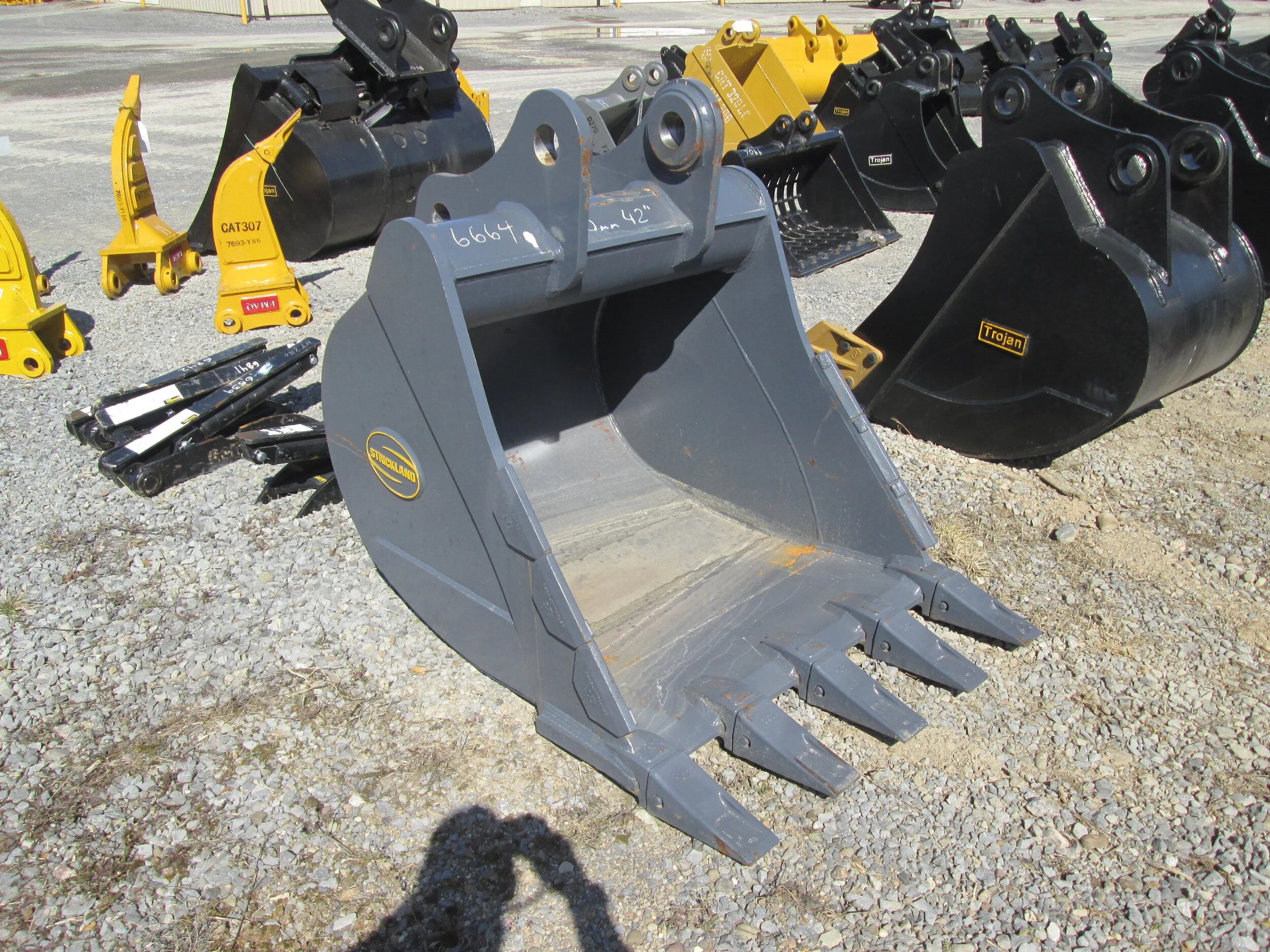 #715- New 42" Strickland Tooth Bucket Hitachi EX200, John Deere JD160 - REGULAR PRICE $5,248.95 CASH OR WIRE TRANSFER PRICE IS