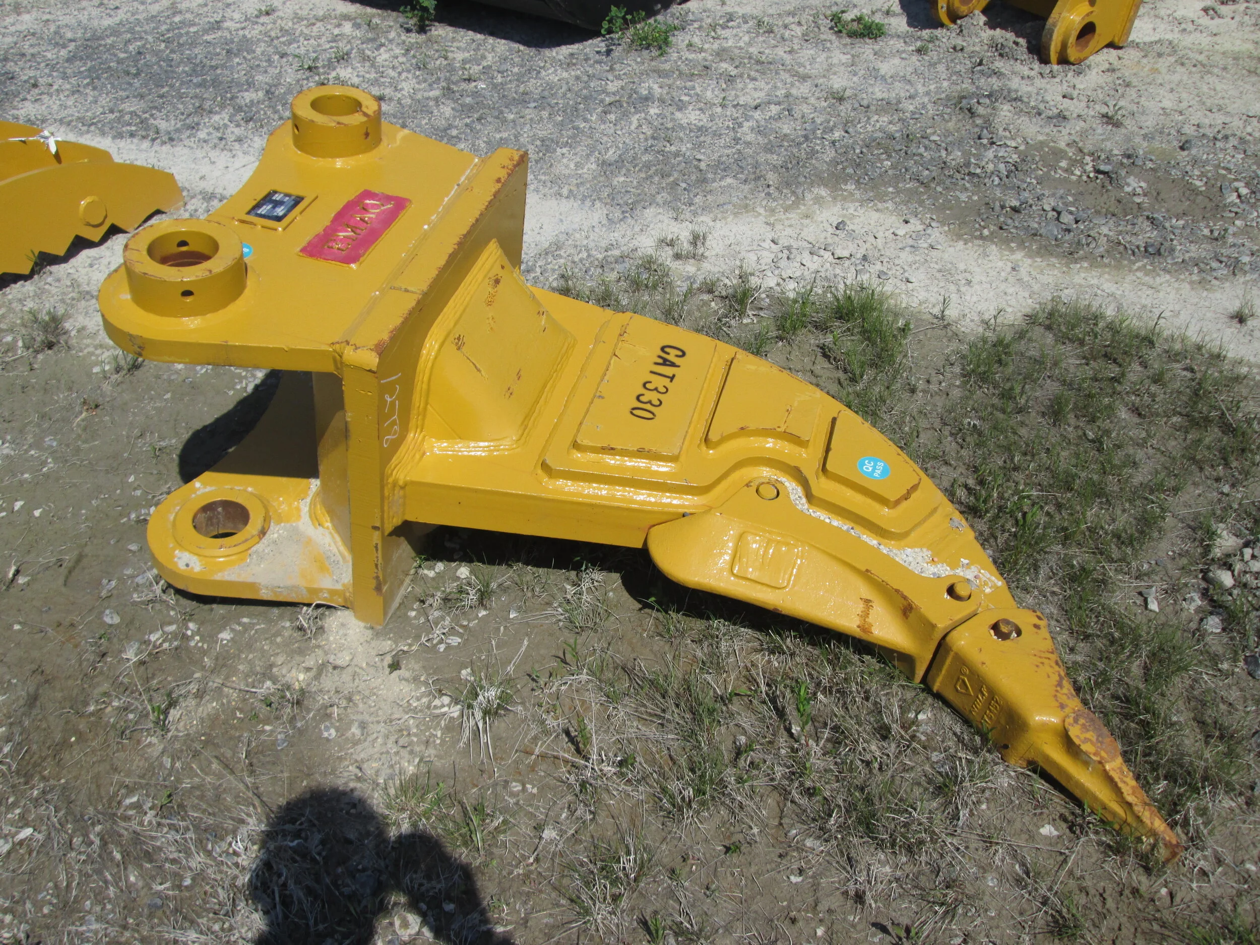 #1721- NEW EMAQ Ripper CAT330 - REGULAR PRICE $6,298.95 CASH OR WIRE TRANSFER PRICE IS