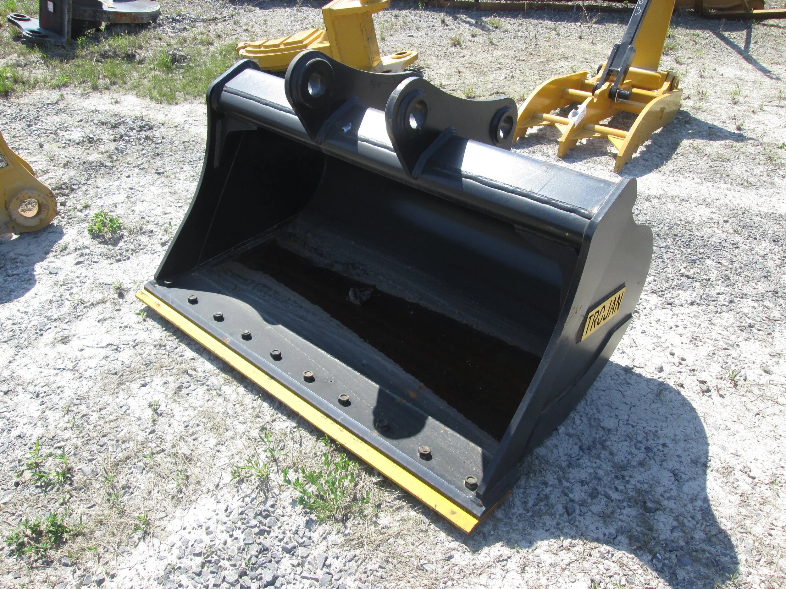 #1307- NEW 60" Trojan Ditching Bucket Komatsu PC160, Kobelco SK150, CAT315, Volvo EC160 - REGULAR PRICE $4,723.95 CASH OR WIRE TRANSFER PRICE IS