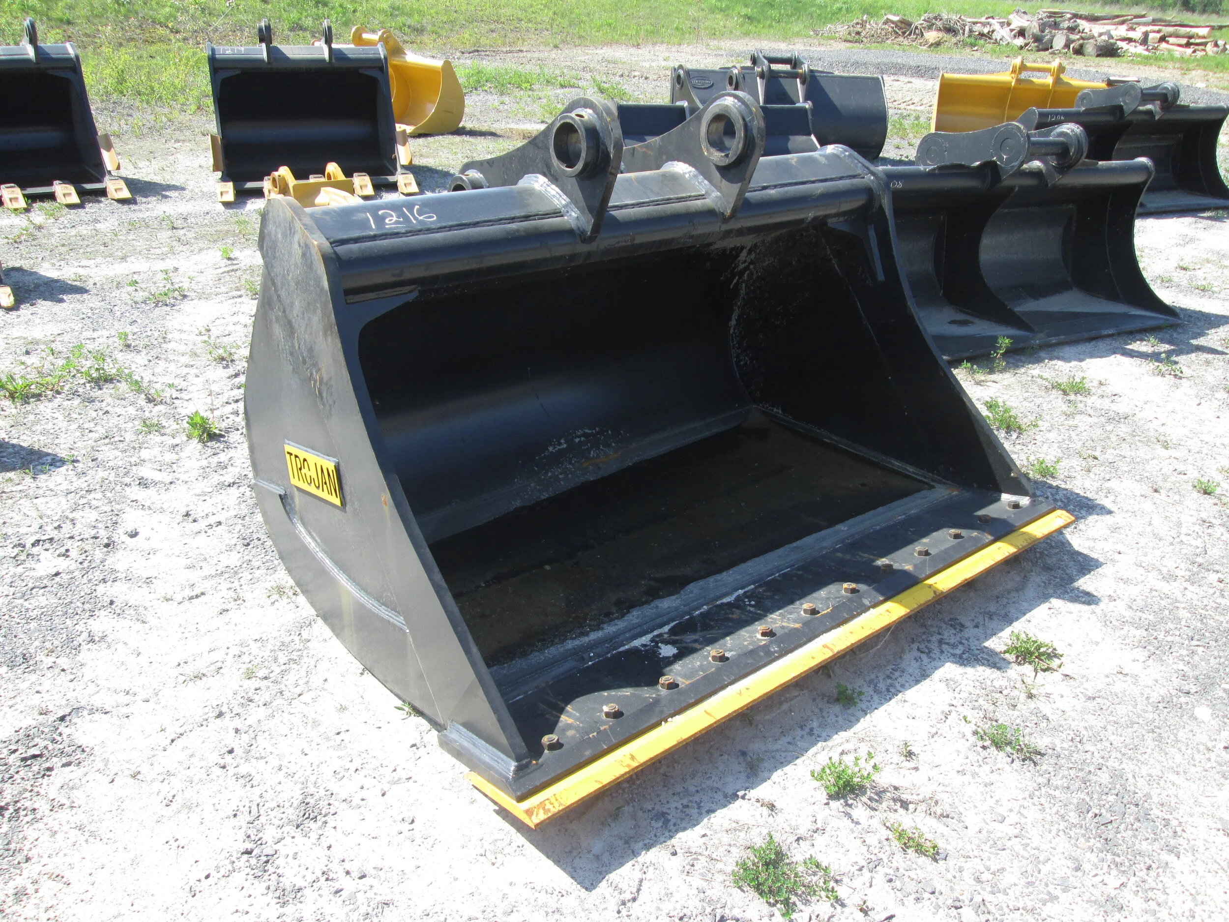 #1216- New 72”  Trojan/DE Ditching Bucket CAT330D, 330DL, 336, 336D - REGULAR PRICE $5,248.95 CASH OR WIRE TRANSFER PRICE IS