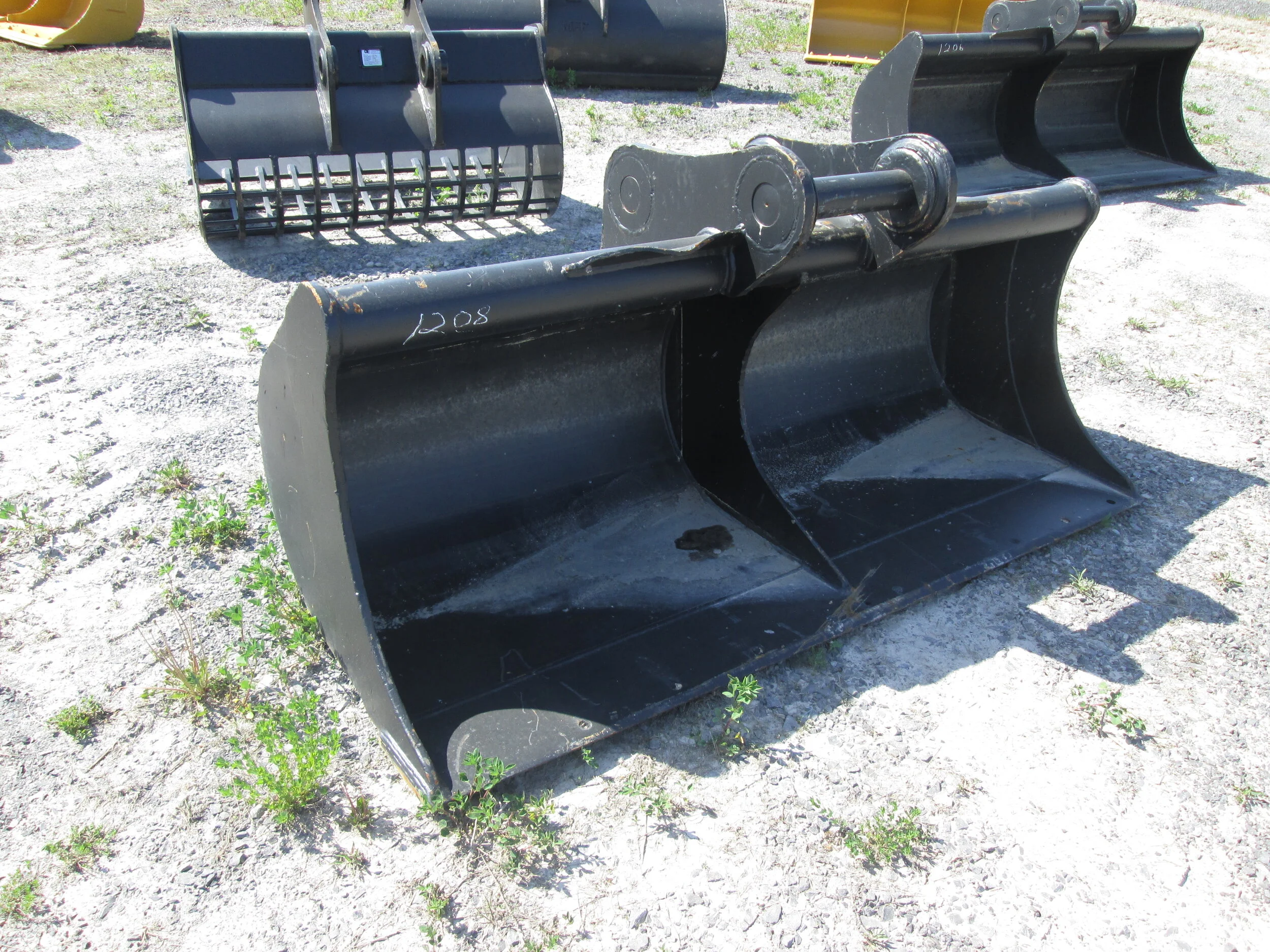#1208 - Used 84” Strickland Ditching Bucket CAT 320-323 Hitachi John Deere 150-200 - REGULAR PRICE $6,298.95 CASH OR WIRE TRANSFER PRICE