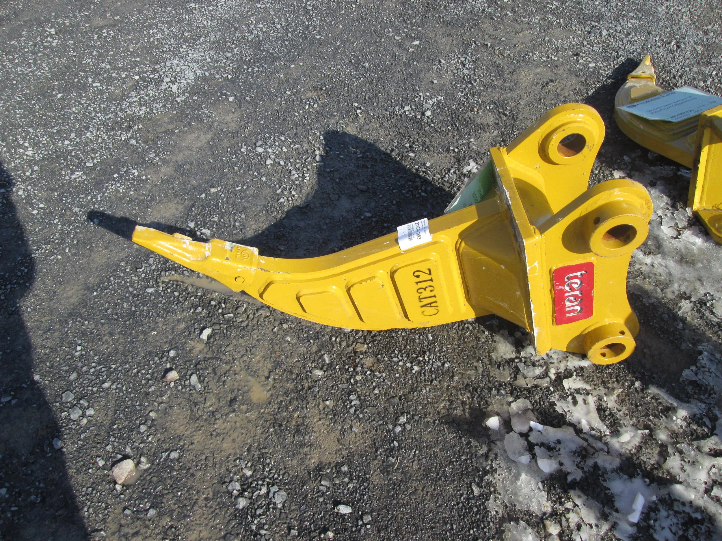 #3372- New EMAQ Ripper CAT311, 312, 313    - REGULAR PRICE $3,148.95 CASH OR WIRE TRANSFER PRICE IS