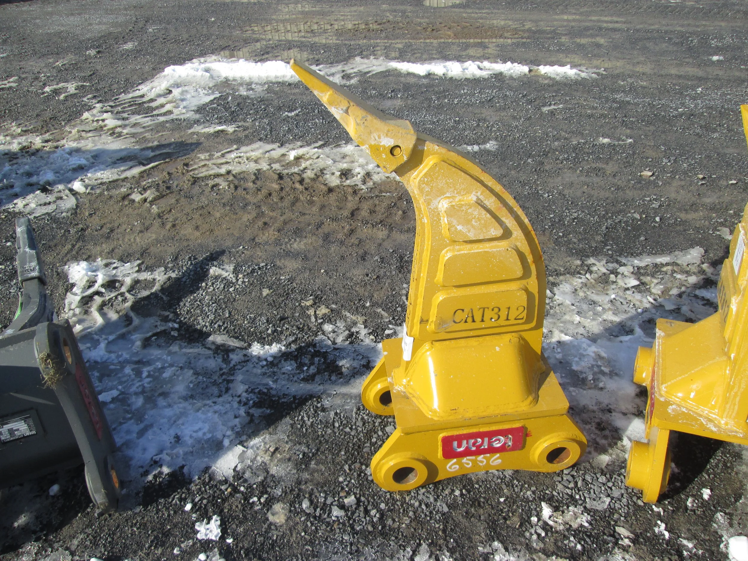#3370- New EMAQ Ripper CAT311, 312, 313 - REGULAR PRICE $3,148.95 CASH OR WIRE TRANSFER PRICE IS