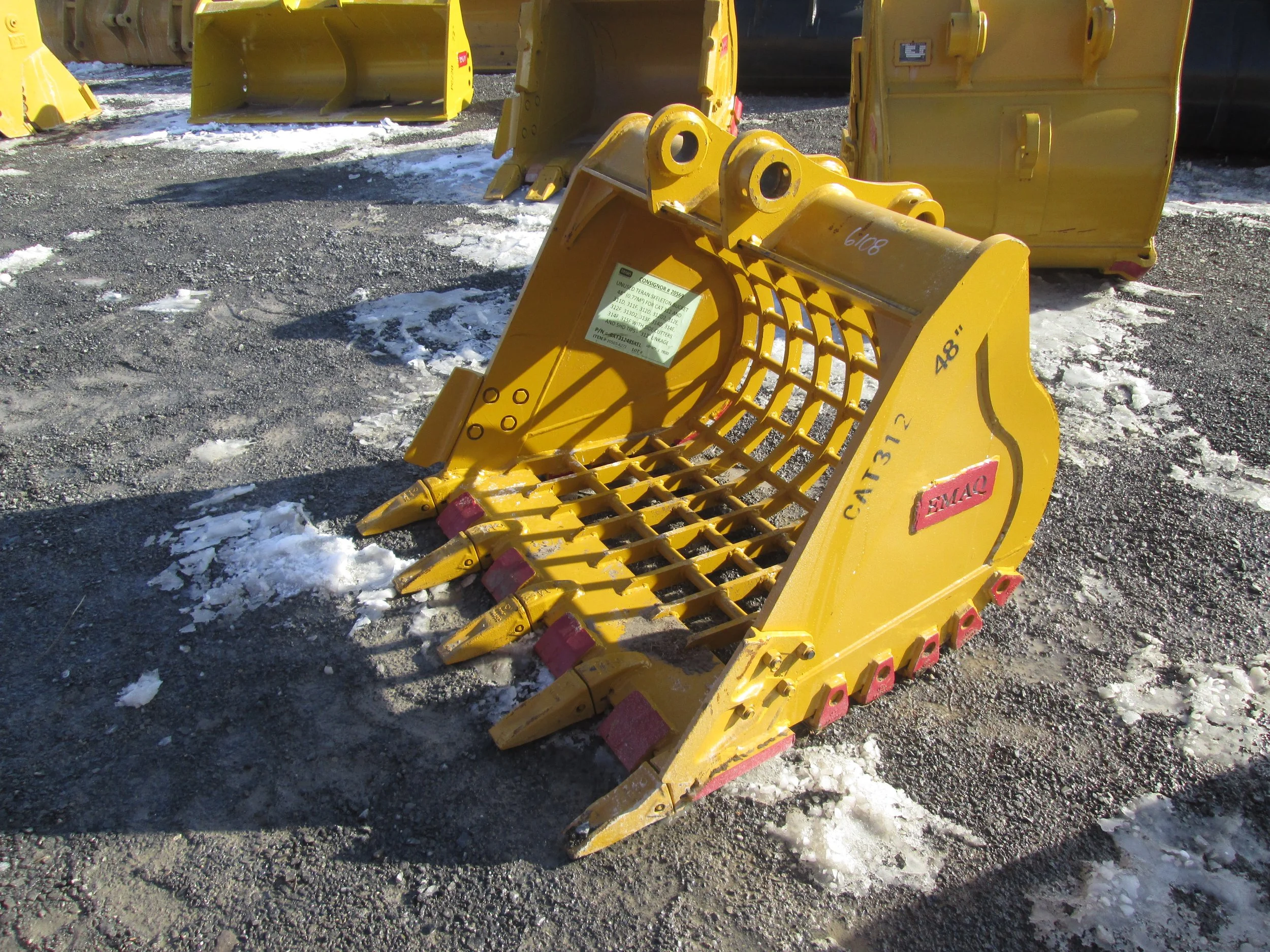 Skeleton Tooth Buckets — Carroll Equipment - CNY'S Best Place For ...