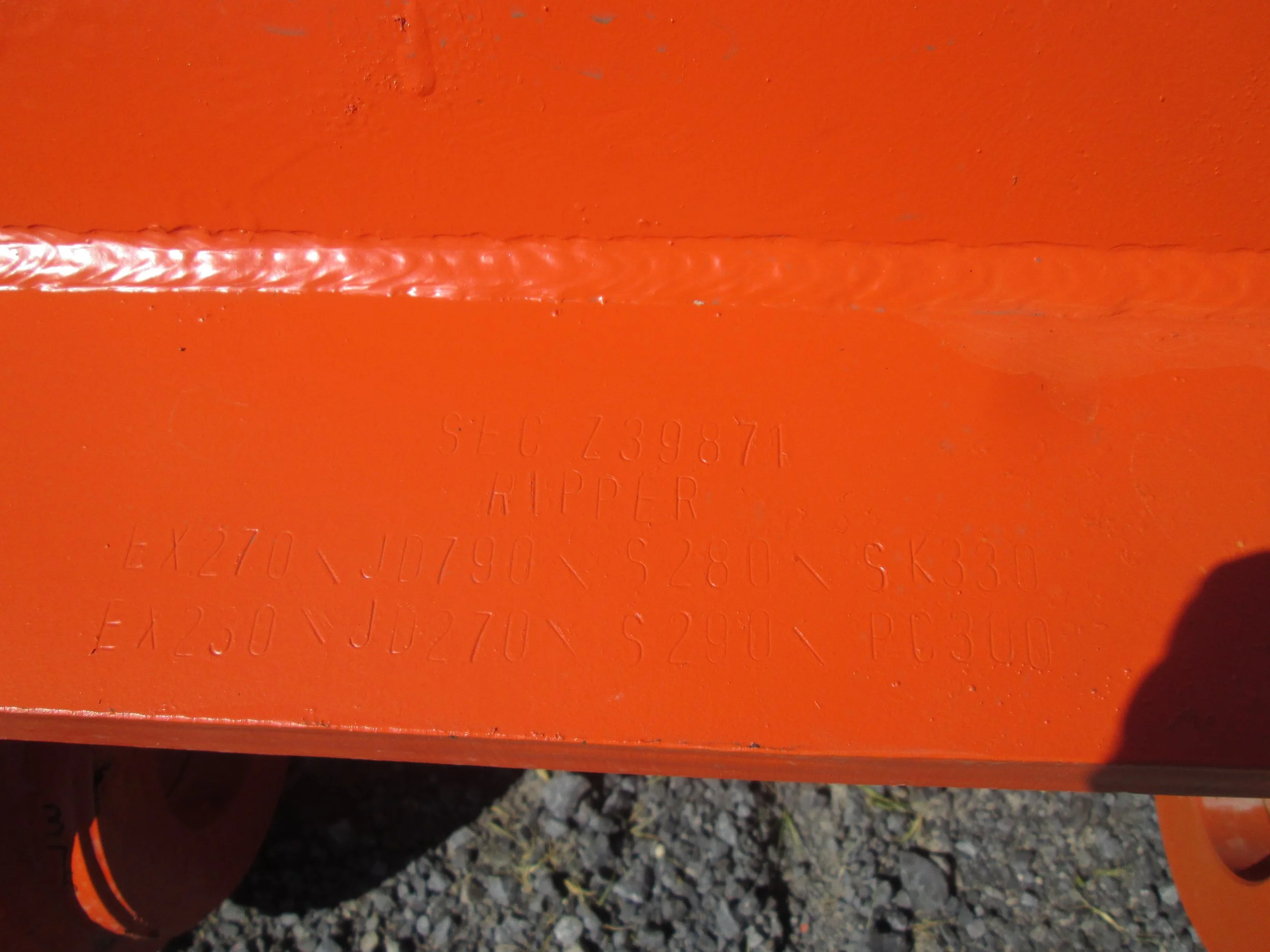 #9871 - New SEC Ripper Hitachi EX270, Komatsu PC300-3-6, John Deere ...