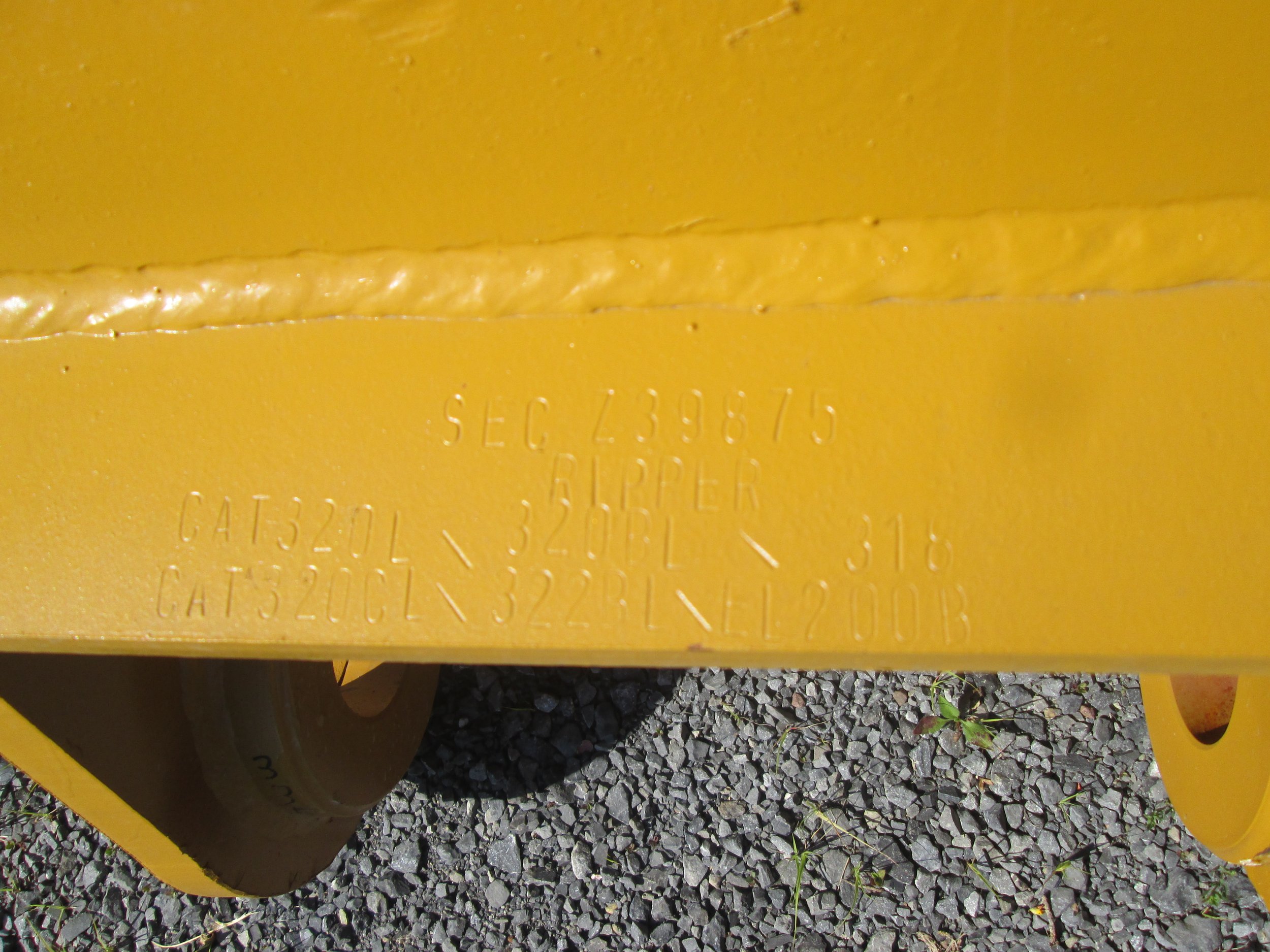 #9875 - New SEC Ripper CAT320, Hitachi EX150, John Deer JD150 - REGULAR ...