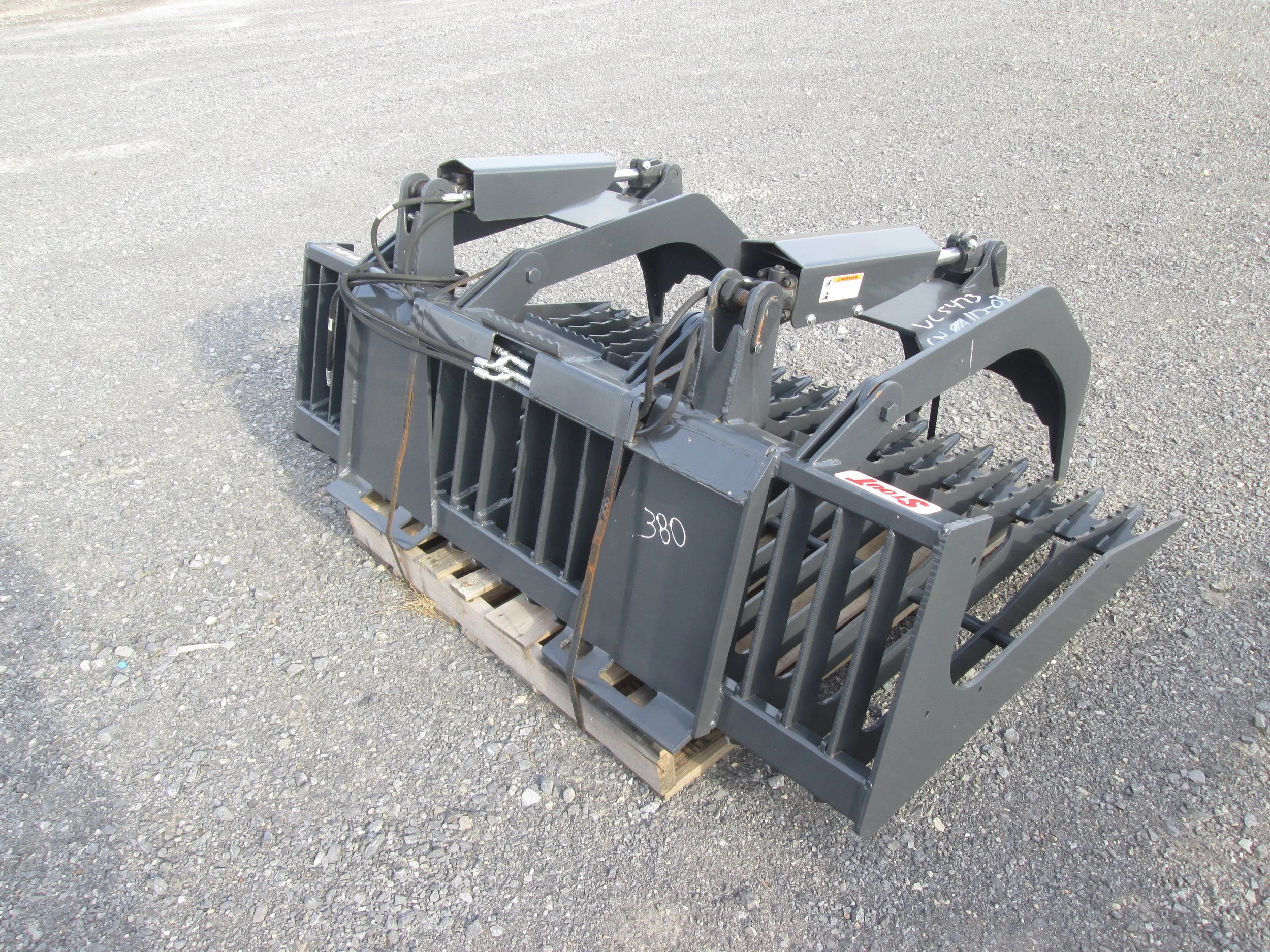 380 69" Stout Double Cylinder Grapple Bucket Skid Steer/ Compact