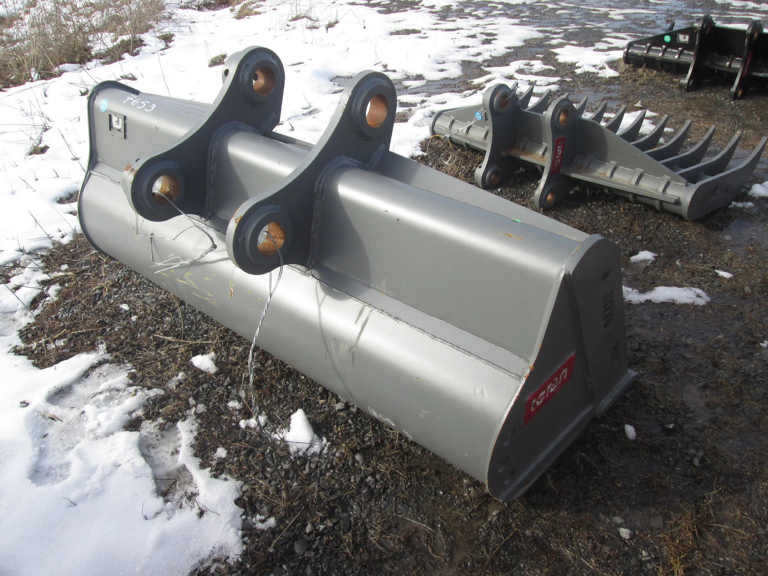  5190 80" NEW Teran Ditching Bucket John Deere 270 — Carroll