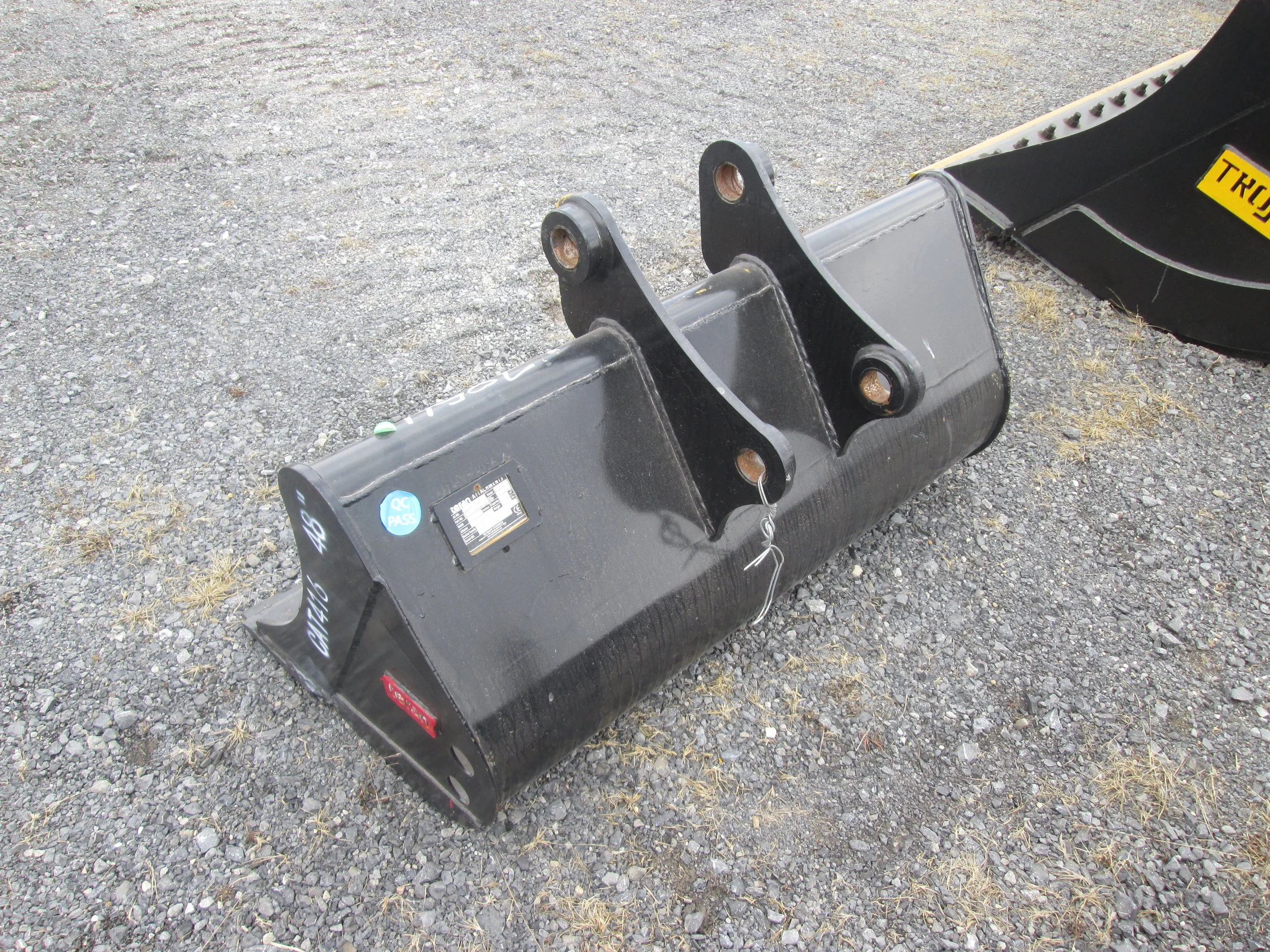 4964 48" NEW Teran Ditching Bucket CAT 416 Backhoe — Carroll Equipment CNY'S Best Place For