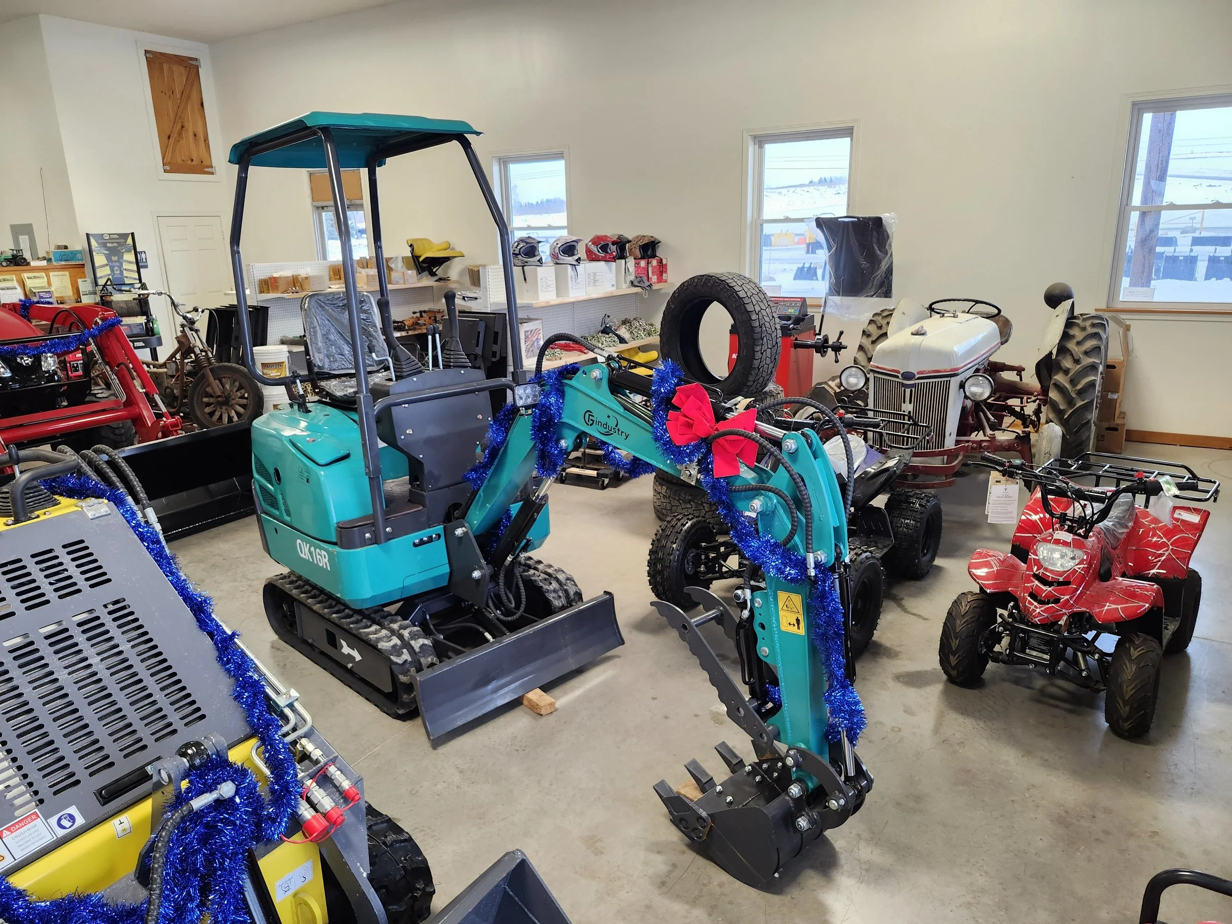 #1372 New CFG Industrial QK16R Mini Excavator